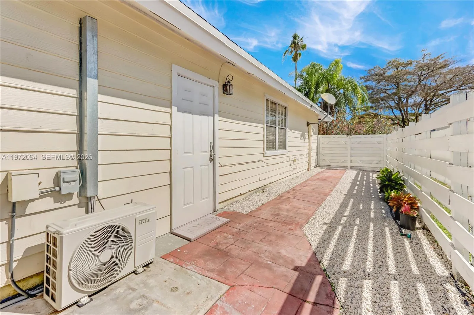 10125 Sw 139th Pl, Miami, Florida 33186, Miami, Florida 33186, 3 Bedrooms Bedrooms, ,3 BathroomsBathrooms,Residential,For Sale,10125 Sw 139th Pl, Miami, Florida 33186,A11972094