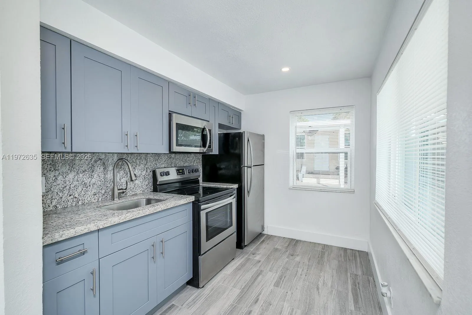 1907 Mckinley St 2, Hollywood, Florida 33020, Hollywood, Florida 33020, 2 Bedrooms Bedrooms, ,1 BathroomBathrooms,Residential Lease,For Rent,1907 Mckinley St 2, Hollywood, Florida 33020,A11972635
