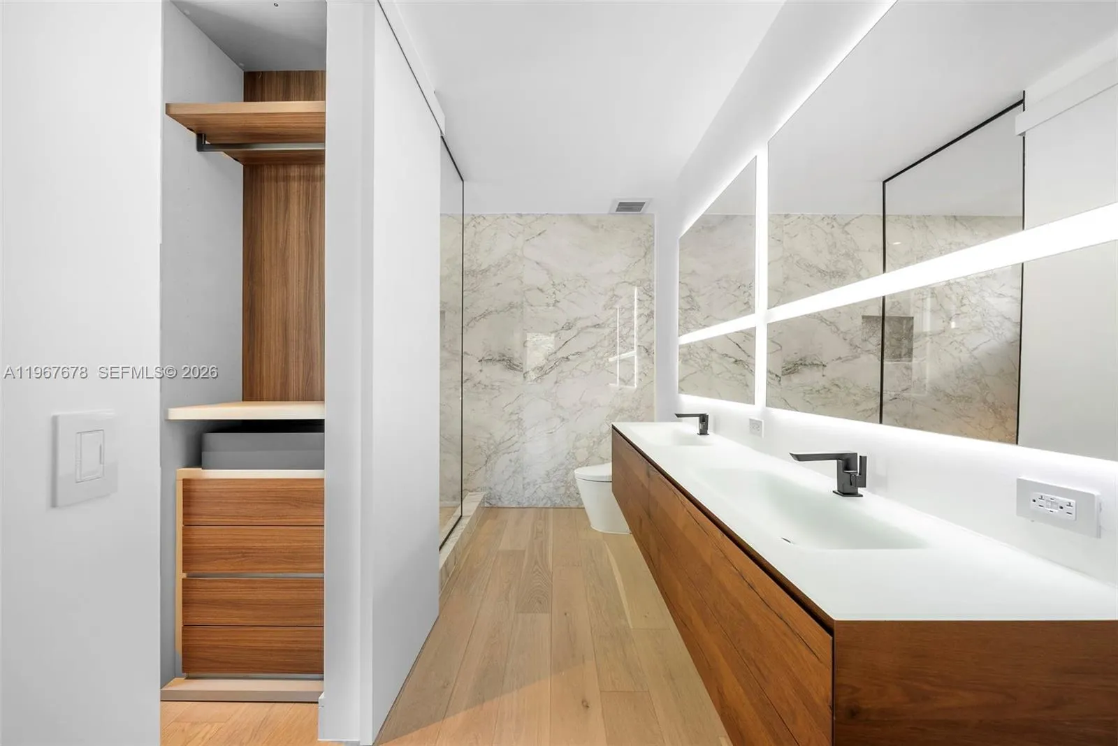 3119 Plaza St, Miami, Florida 33133, Miami, Florida 33133, 3 Bedrooms Bedrooms, ,4 BathroomsBathrooms,Residential,For Sale,3119 Plaza St, Miami, Florida 33133,A11967678