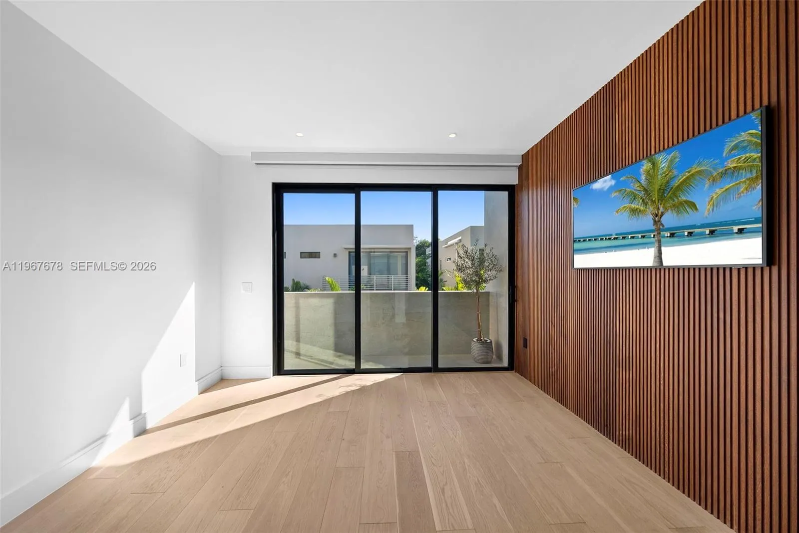 3119 Plaza St, Miami, Florida 33133, Miami, Florida 33133, 3 Bedrooms Bedrooms, ,4 BathroomsBathrooms,Residential,For Sale,3119 Plaza St, Miami, Florida 33133,A11967678