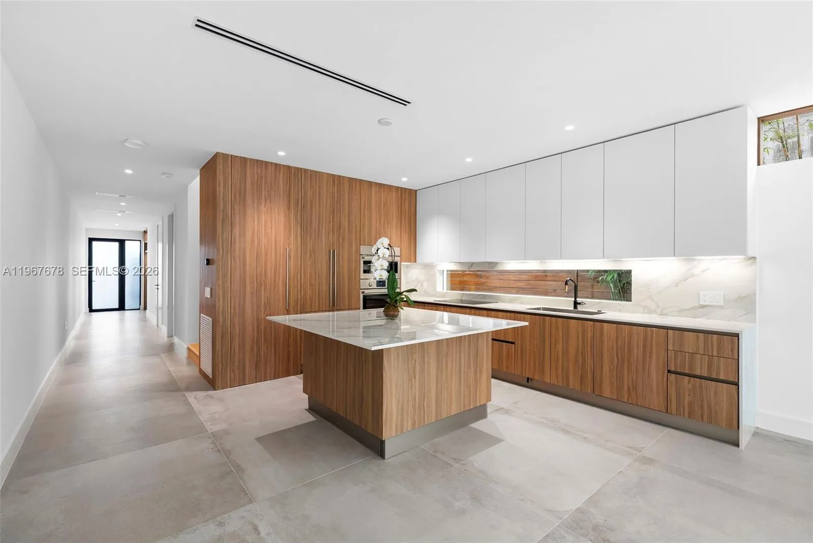 3119 Plaza St, Miami, Florida 33133, Miami, Florida 33133, 3 Bedrooms Bedrooms, ,4 BathroomsBathrooms,Residential,For Sale,3119 Plaza St, Miami, Florida 33133,A11967678