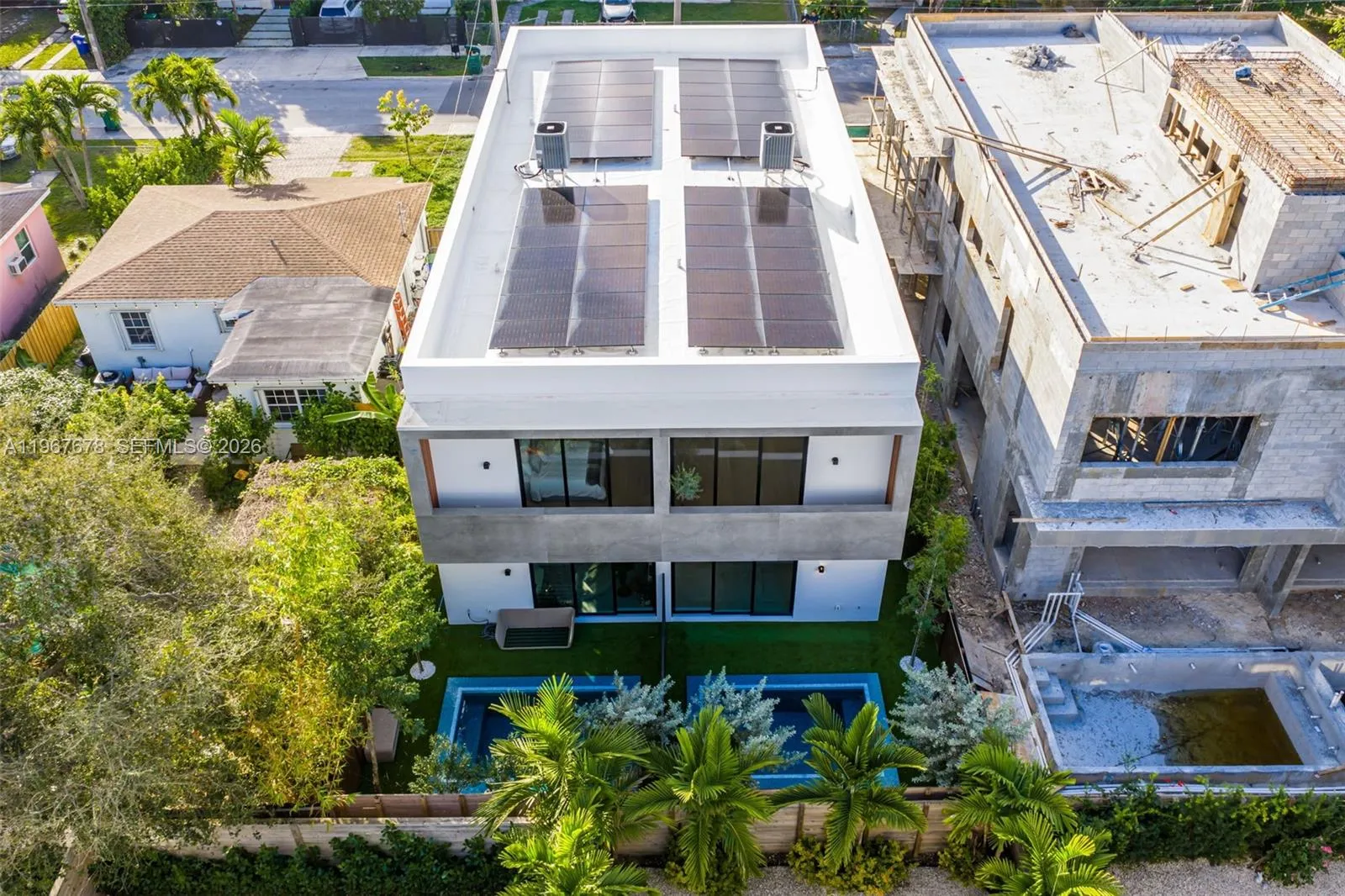 3119 Plaza St, Miami, Florida 33133, Miami, Florida 33133, 3 Bedrooms Bedrooms, ,4 BathroomsBathrooms,Residential,For Sale,3119 Plaza St, Miami, Florida 33133,A11967678