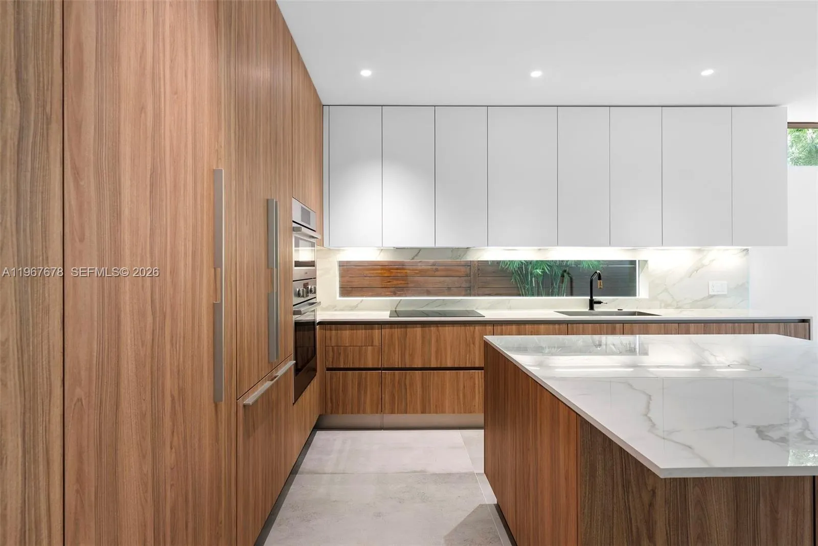 3119 Plaza St, Miami, Florida 33133, Miami, Florida 33133, 3 Bedrooms Bedrooms, ,4 BathroomsBathrooms,Residential,For Sale,3119 Plaza St, Miami, Florida 33133,A11967678