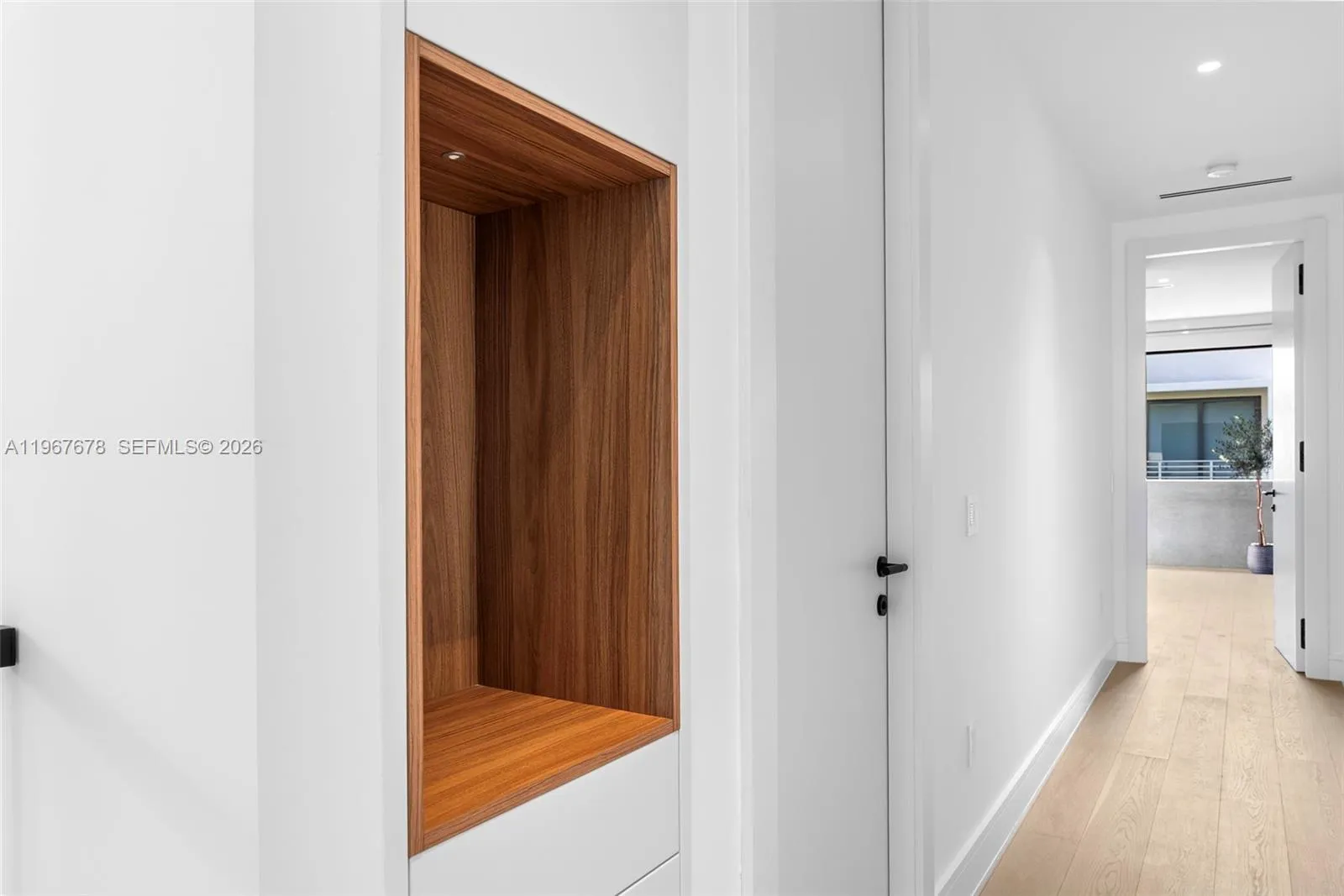 3119 Plaza St, Miami, Florida 33133, Miami, Florida 33133, 3 Bedrooms Bedrooms, ,4 BathroomsBathrooms,Residential,For Sale,3119 Plaza St, Miami, Florida 33133,A11967678