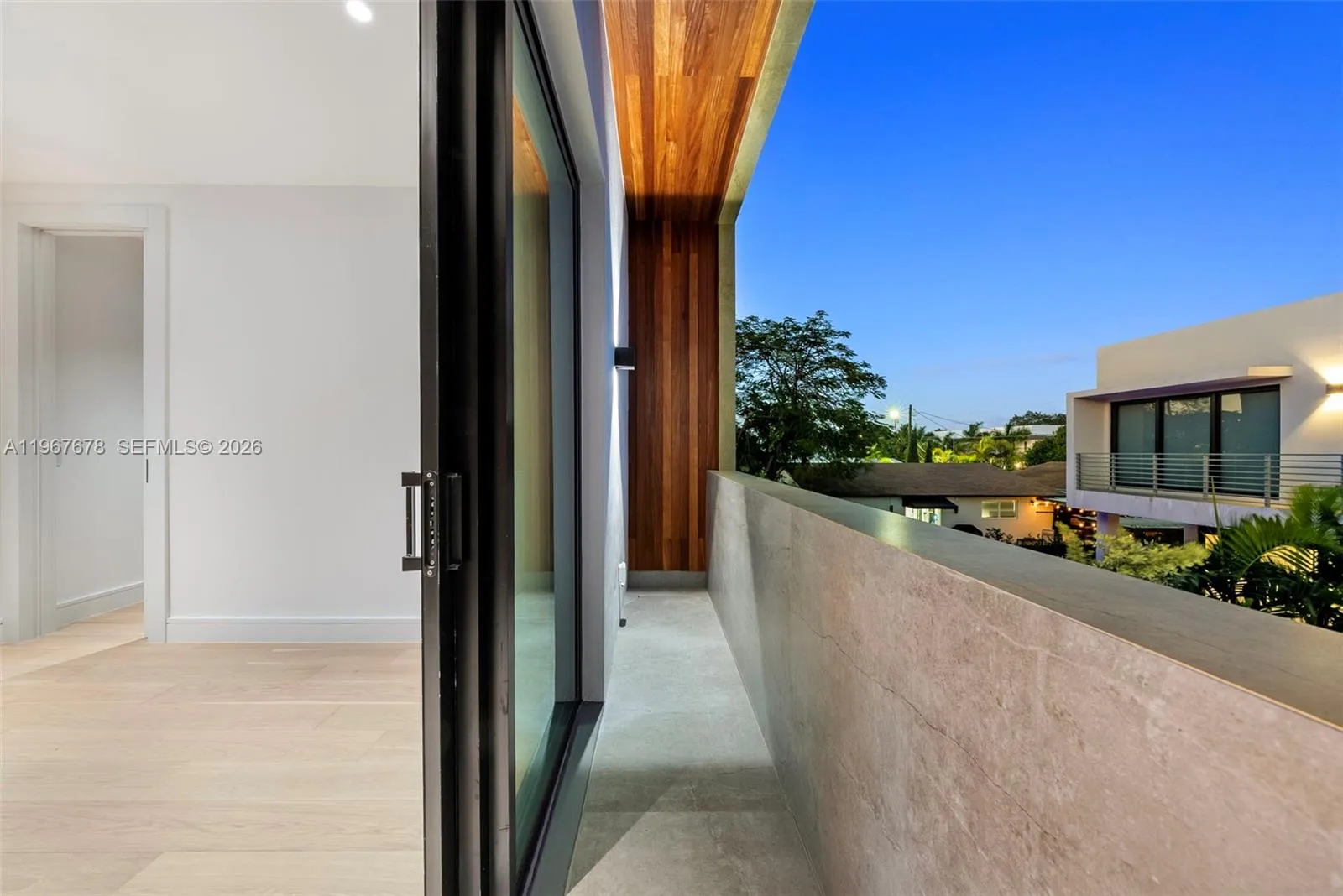 3119 Plaza St, Miami, Florida 33133, Miami, Florida 33133, 3 Bedrooms Bedrooms, ,4 BathroomsBathrooms,Residential,For Sale,3119 Plaza St, Miami, Florida 33133,A11967678