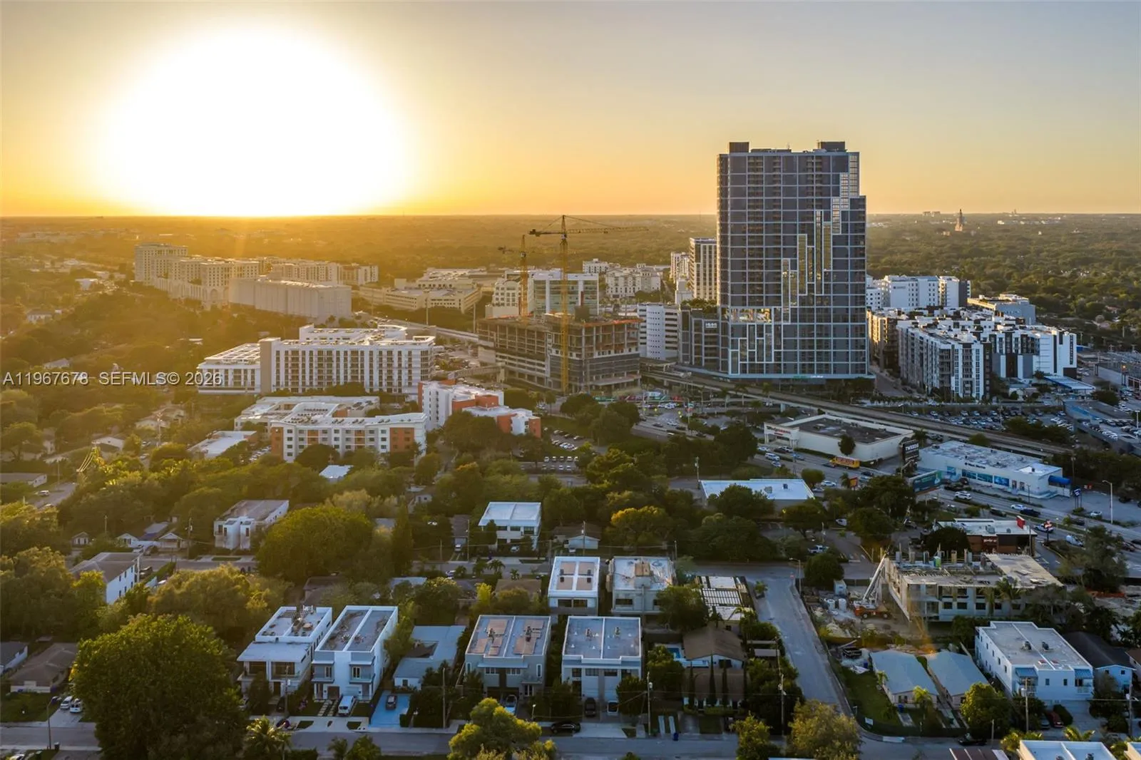 3119 Plaza St, Miami, Florida 33133, Miami, Florida 33133, 3 Bedrooms Bedrooms, ,4 BathroomsBathrooms,Residential,For Sale,3119 Plaza St, Miami, Florida 33133,A11967678