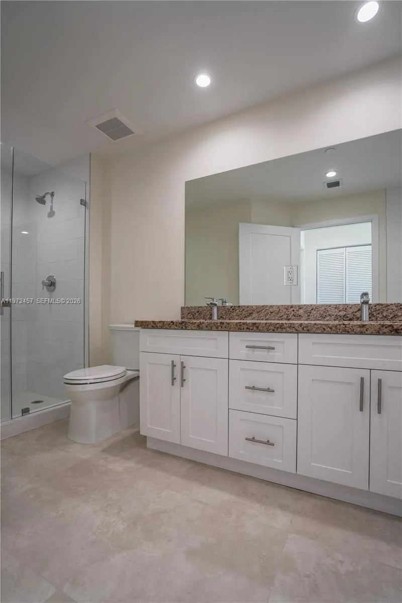 1091 Galiano St 603, Coral Gables, Florida 33134, Coral Gables, Florida 33134, 2 Bedrooms Bedrooms, ,2 BathroomsBathrooms,Residential Lease,For Rent,1091 Galiano St 603, Coral Gables, Florida 33134,A11972457