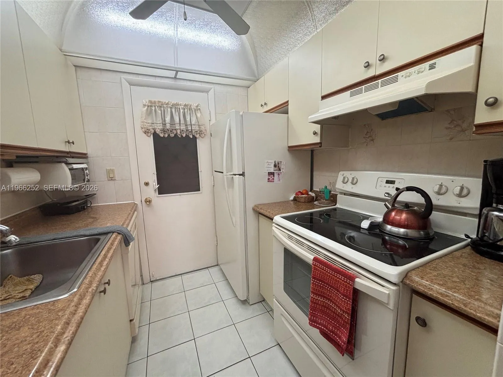 16900 Ne 14th Ave 111, Miami, Florida 33162, Miami, Florida 33162, 1 Bedroom Bedrooms, ,1 BathroomBathrooms,Residential,For Sale,16900 Ne 14th Ave 111, Miami, Florida 33162,A11966252