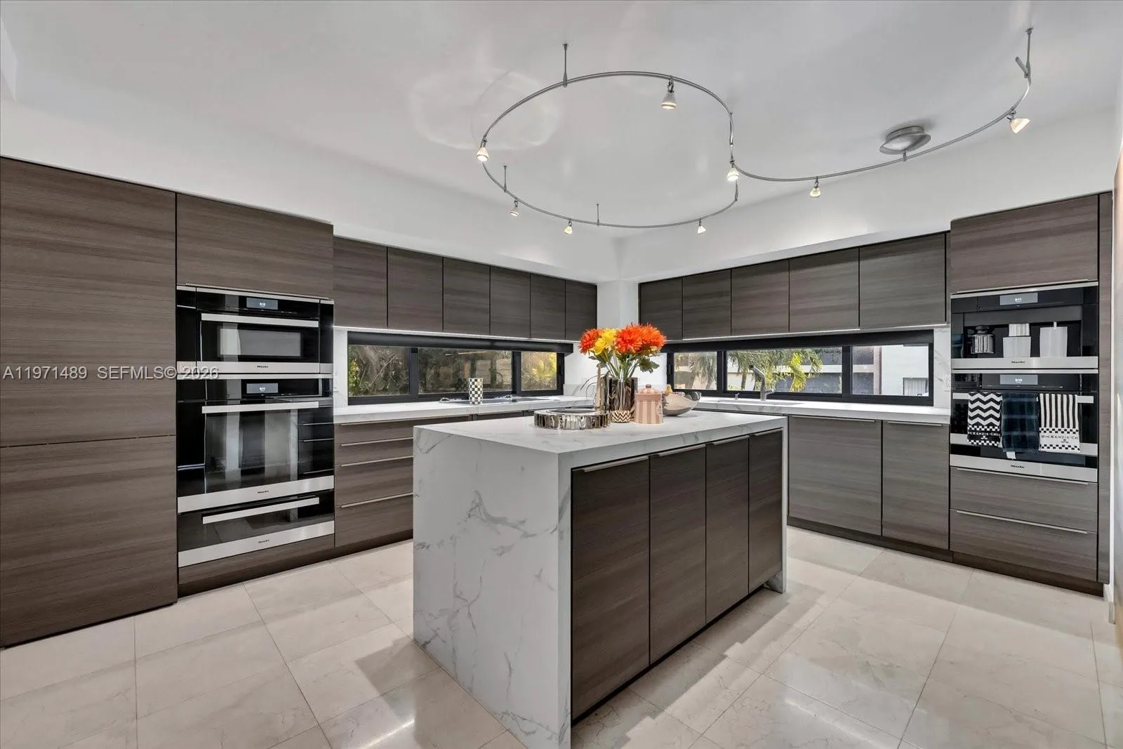 279 N Hibiscus Dr, Miami Beach, Florida 33139, Miami Beach, Florida 33139, 5 Bedrooms Bedrooms, ,5 BathroomsBathrooms,Residential,For Sale,279 N Hibiscus Dr, Miami Beach, Florida 33139,A11971489