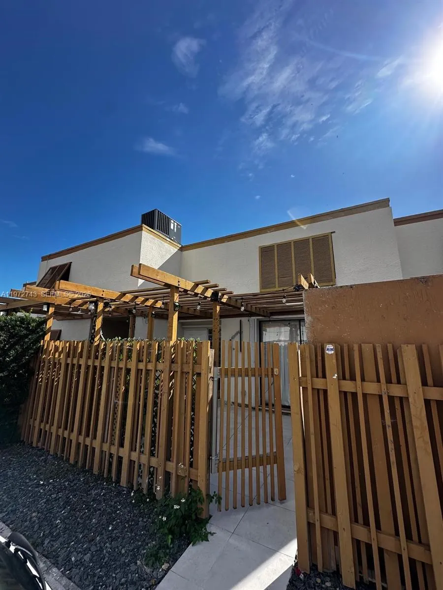 1758 Sw 131st Place Cir S N/a, Miami, Florida 3317, Miami, Florida 33175, 3 Bedrooms Bedrooms, ,2 BathroomsBathrooms,Residential Lease,For Rent,1758 Sw 131st Place Cir S N/a, Miami, Florida 3317,A11972743