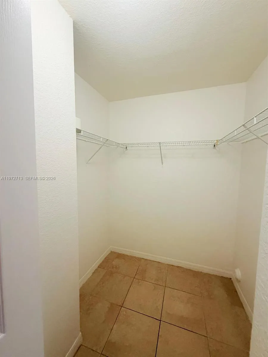 2064 Ne 167th St 3-156, North Miami Beach, Florida, North Miami Beach, Florida 33162, 3 Bedrooms Bedrooms, ,2 BathroomsBathrooms,Residential Lease,For Rent,2064 Ne 167th St 3-156, North Miami Beach, Florida,A11972713