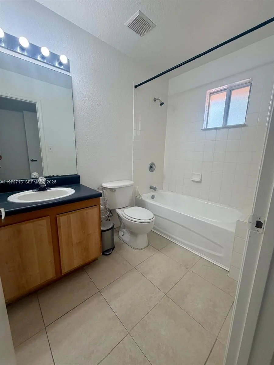2064 Ne 167th St 3-156, North Miami Beach, Florida, North Miami Beach, Florida 33162, 3 Bedrooms Bedrooms, ,2 BathroomsBathrooms,Residential Lease,For Rent,2064 Ne 167th St 3-156, North Miami Beach, Florida,A11972713