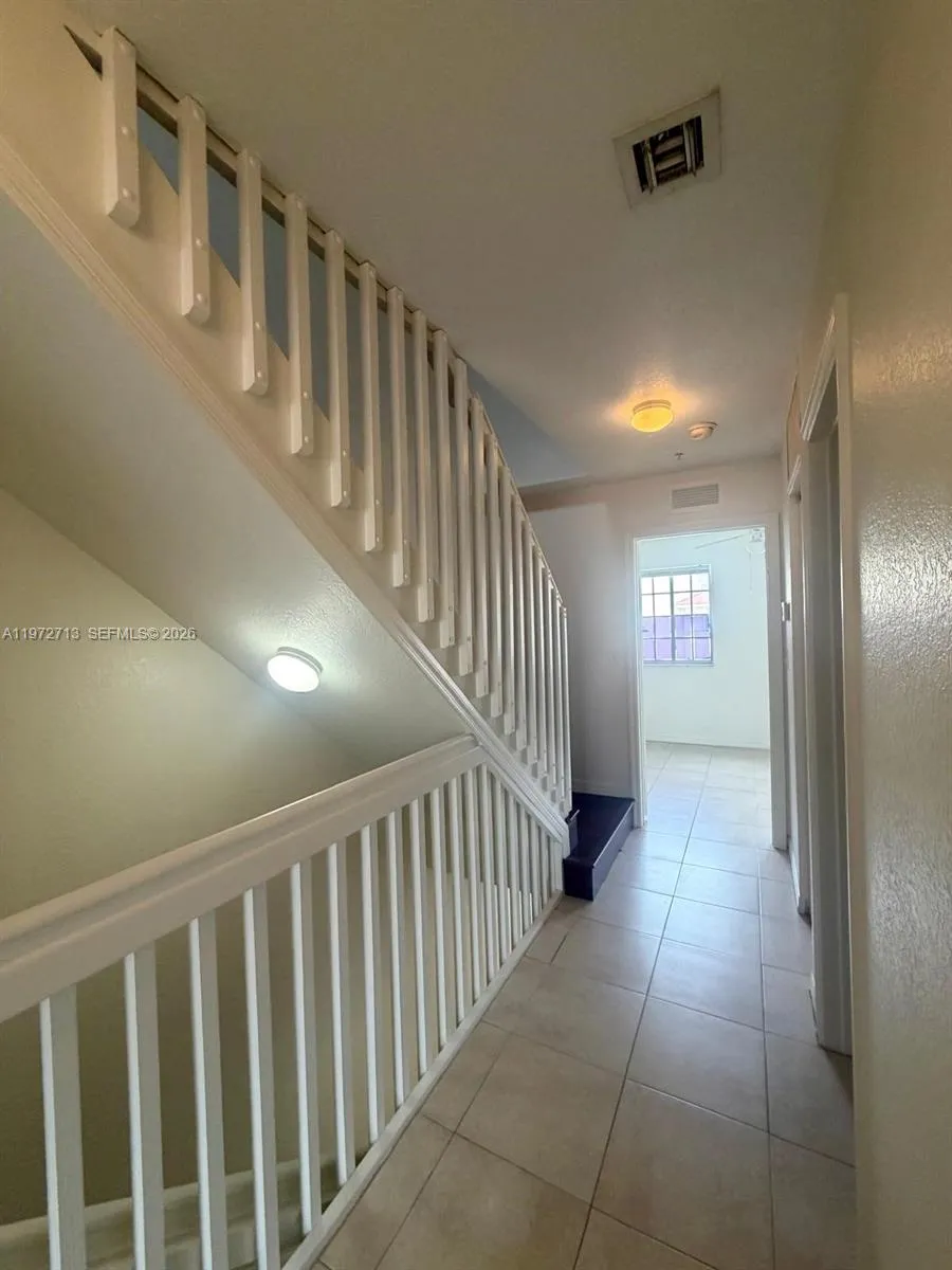 2064 Ne 167th St 3-156, North Miami Beach, Florida, North Miami Beach, Florida 33162, 3 Bedrooms Bedrooms, ,2 BathroomsBathrooms,Residential Lease,For Rent,2064 Ne 167th St 3-156, North Miami Beach, Florida,A11972713