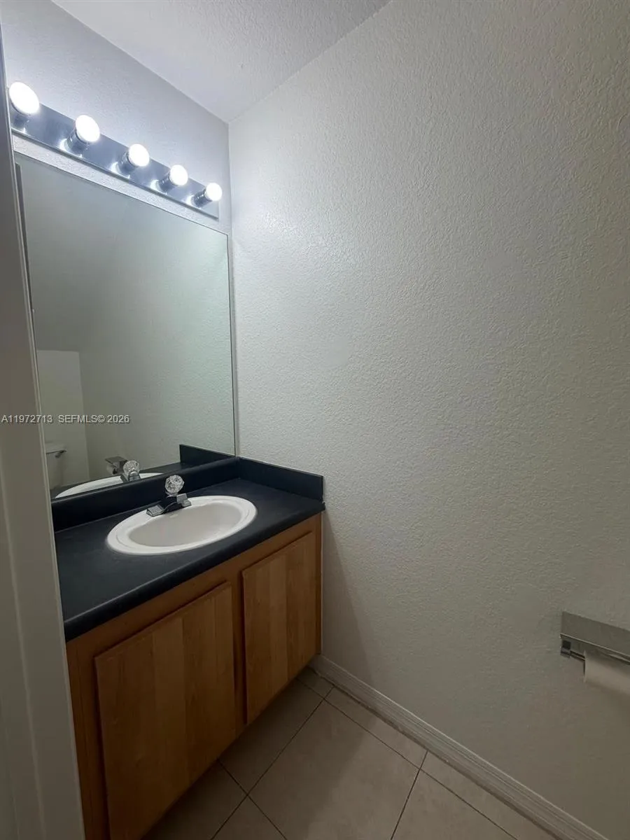 2064 Ne 167th St 3-156, North Miami Beach, Florida, North Miami Beach, Florida 33162, 3 Bedrooms Bedrooms, ,2 BathroomsBathrooms,Residential Lease,For Rent,2064 Ne 167th St 3-156, North Miami Beach, Florida,A11972713