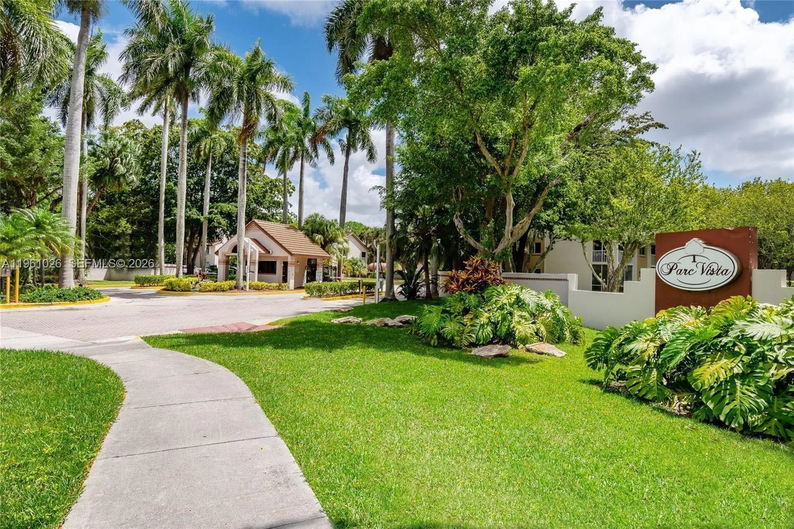 9501 Sw 138th Pl 9501, Miami, Florida 33186, Miami, Florida 33186, 2 Bedrooms Bedrooms, ,2 BathroomsBathrooms,Residential Lease,For Rent,9501 Sw 138th Pl 9501, Miami, Florida 33186,A11961026