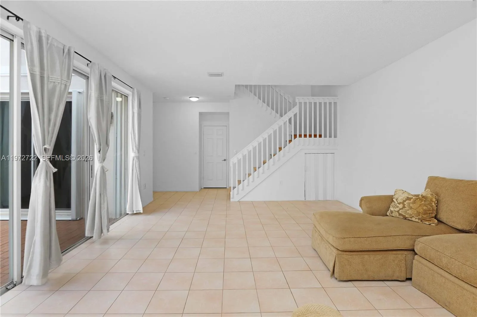 1521 Seagrape Way, Hollywood, Florida 33019, Hollywood, Florida 33019, 2 Bedrooms Bedrooms, ,2 BathroomsBathrooms,Residential,For Sale,1521 Seagrape Way, Hollywood, Florida 33019,A11972722