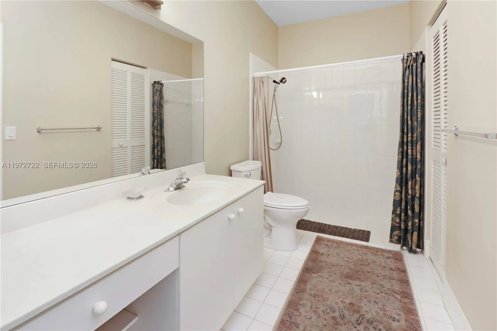 1521 Seagrape Way, Hollywood, Florida 33019, Hollywood, Florida 33019, 2 Bedrooms Bedrooms, ,2 BathroomsBathrooms,Residential,For Sale,1521 Seagrape Way, Hollywood, Florida 33019,A11972722
