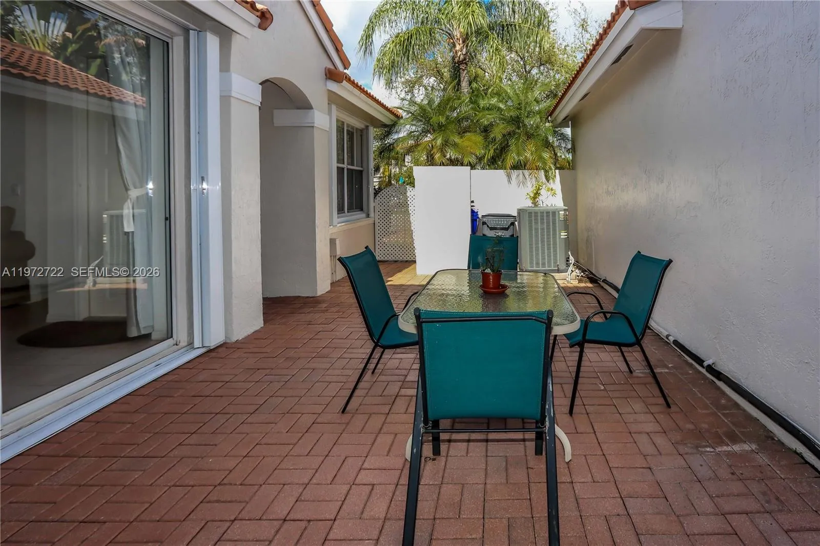 1521 Seagrape Way, Hollywood, Florida 33019, Hollywood, Florida 33019, 2 Bedrooms Bedrooms, ,2 BathroomsBathrooms,Residential,For Sale,1521 Seagrape Way, Hollywood, Florida 33019,A11972722