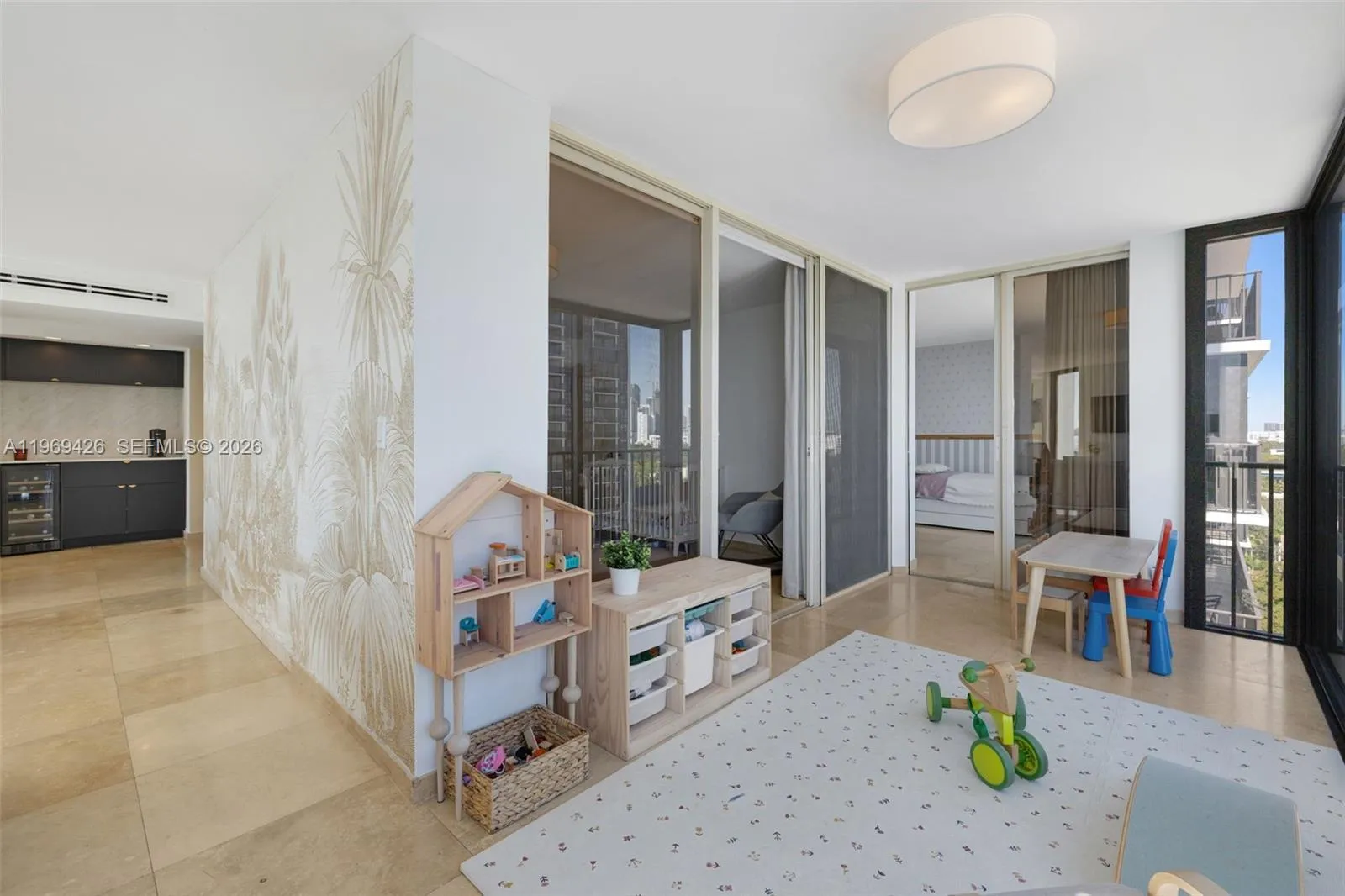 1915 Brickell Ave 1407, Miami, Florida 33129, Miami, Florida 33129, 3 Bedrooms Bedrooms, ,2 BathroomsBathrooms,Residential Lease,For Rent,1915 Brickell Ave 1407, Miami, Florida 33129,A11969426