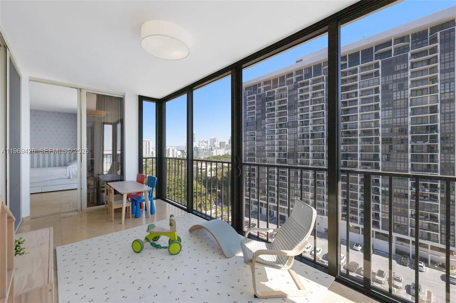 1915 Brickell Ave 1407, Miami, Florida 33129, Miami, Florida 33129, 3 Bedrooms Bedrooms, ,2 BathroomsBathrooms,Residential Lease,For Rent,1915 Brickell Ave 1407, Miami, Florida 33129,A11969426