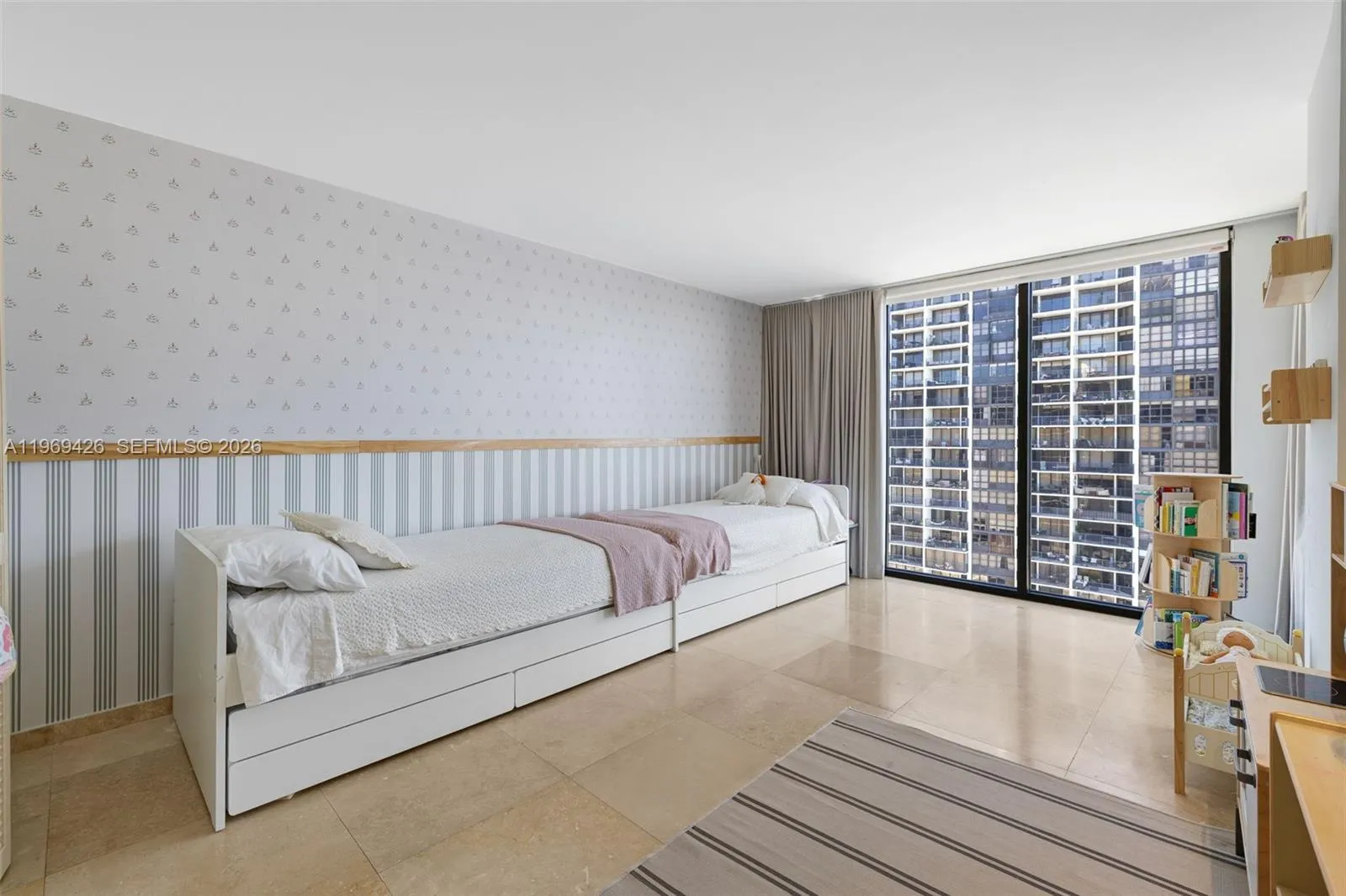 1915 Brickell Ave 1407, Miami, Florida 33129, Miami, Florida 33129, 3 Bedrooms Bedrooms, ,2 BathroomsBathrooms,Residential Lease,For Rent,1915 Brickell Ave 1407, Miami, Florida 33129,A11969426
