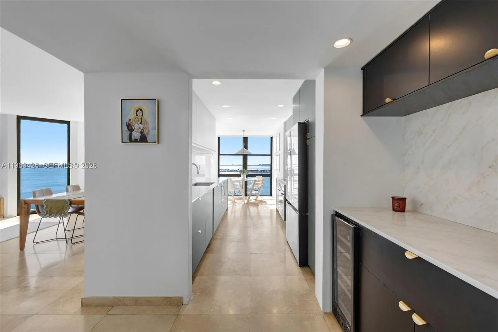 1915 Brickell Ave 1407, Miami, Florida 33129, Miami, Florida 33129, 3 Bedrooms Bedrooms, ,2 BathroomsBathrooms,Residential Lease,For Rent,1915 Brickell Ave 1407, Miami, Florida 33129,A11969426