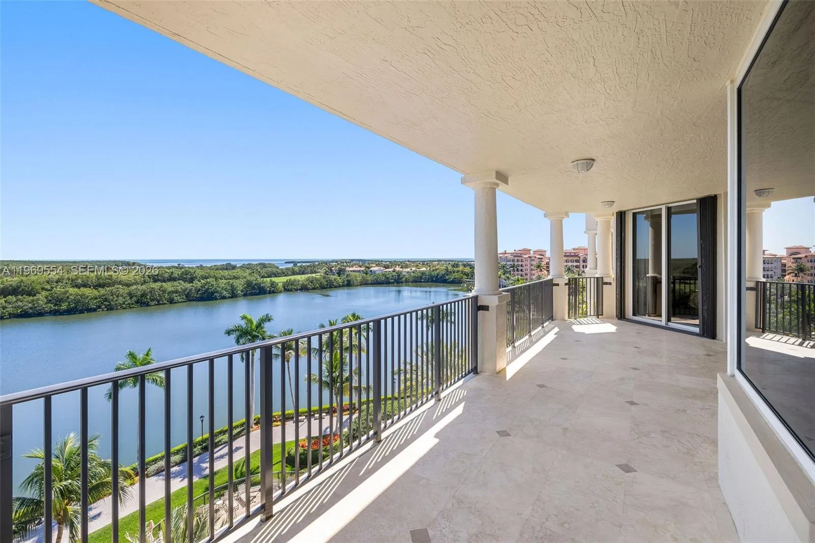 13627 Deering Bay Dr 702, Coral Gables, Florida 33, Coral Gables, Florida 33158, 3 Bedrooms Bedrooms, ,3 BathroomsBathrooms,Residential,For Sale,13627 Deering Bay Dr 702, Coral Gables, Florida 33,A11969554