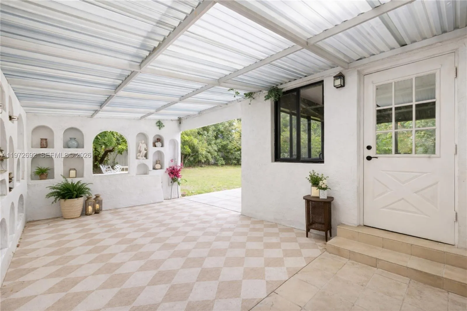 2421 Ne 187th St, Miami, Florida 33180, Miami, Florida 33180, 2 Bedrooms Bedrooms, ,2 BathroomsBathrooms,Residential,For Sale,2421 Ne 187th St, Miami, Florida 33180,A11972692