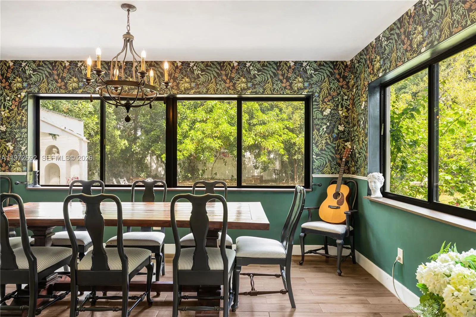 2421 Ne 187th St, Miami, Florida 33180, Miami, Florida 33180, 2 Bedrooms Bedrooms, ,2 BathroomsBathrooms,Residential,For Sale,2421 Ne 187th St, Miami, Florida 33180,A11972692