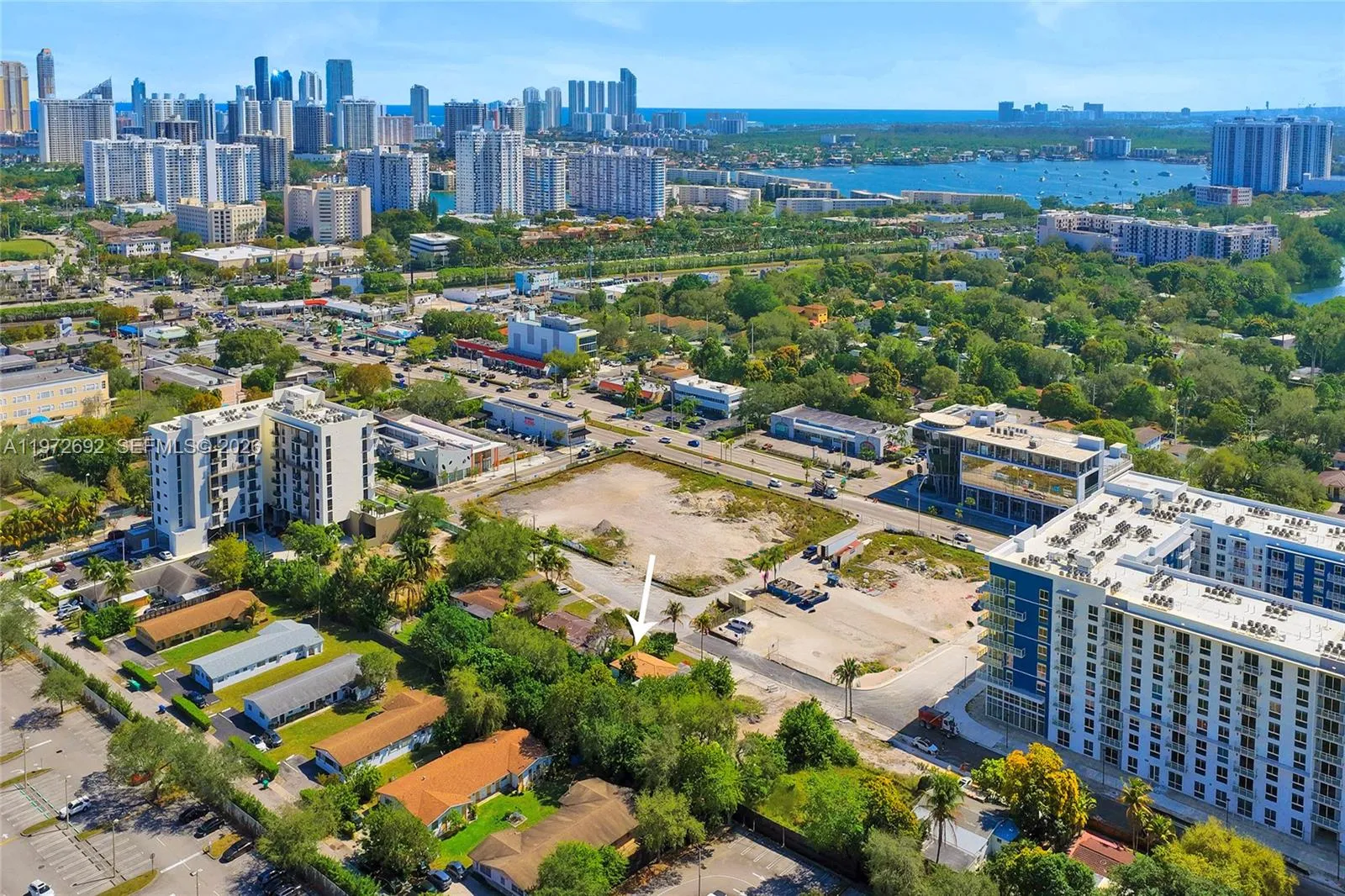 2421 Ne 187th St, Miami, Florida 33180, Miami, Florida 33180, 2 Bedrooms Bedrooms, ,2 BathroomsBathrooms,Residential,For Sale,2421 Ne 187th St, Miami, Florida 33180,A11972692
