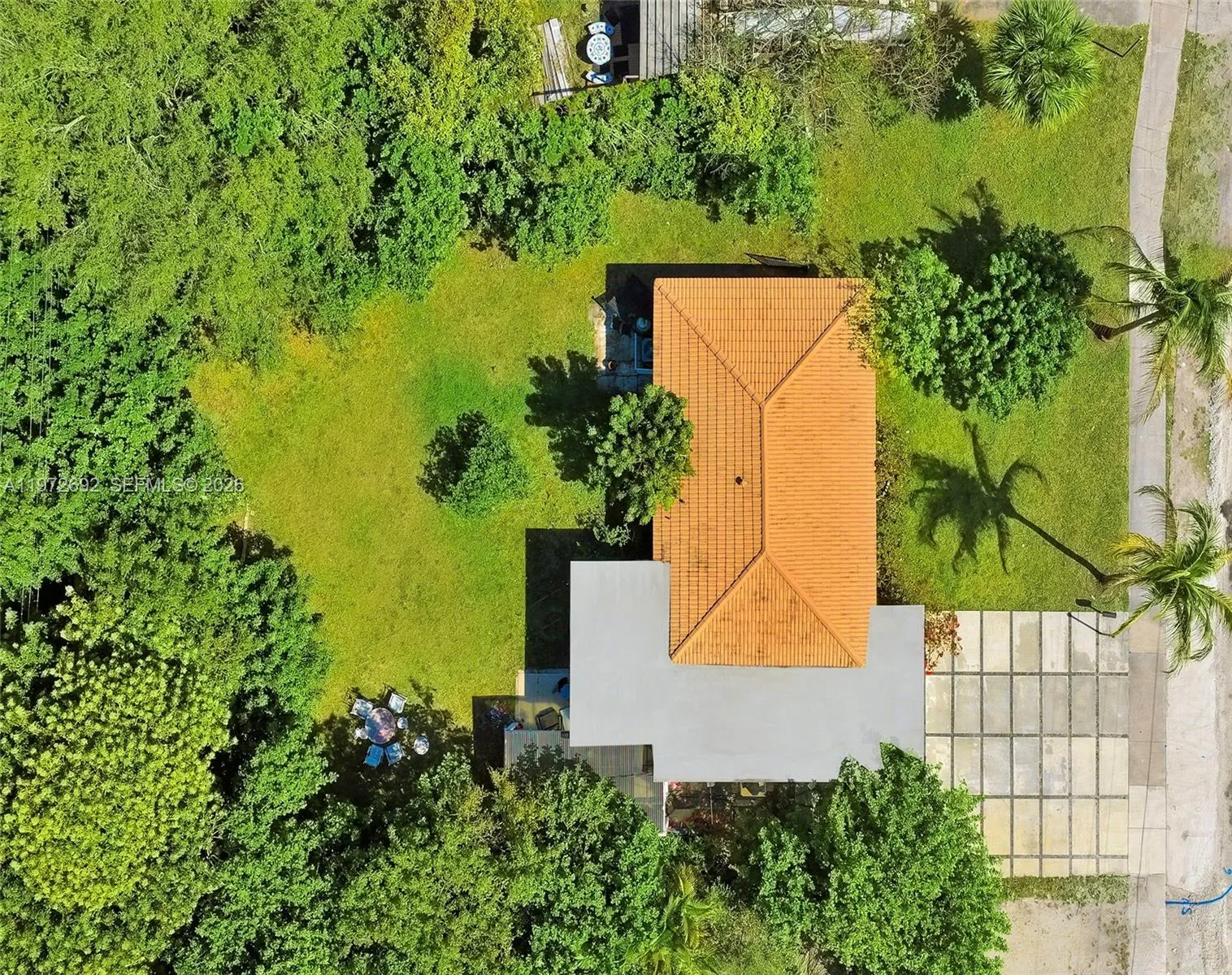 2421 Ne 187th St, Miami, Florida 33180, Miami, Florida 33180, 2 Bedrooms Bedrooms, ,2 BathroomsBathrooms,Residential,For Sale,2421 Ne 187th St, Miami, Florida 33180,A11972692