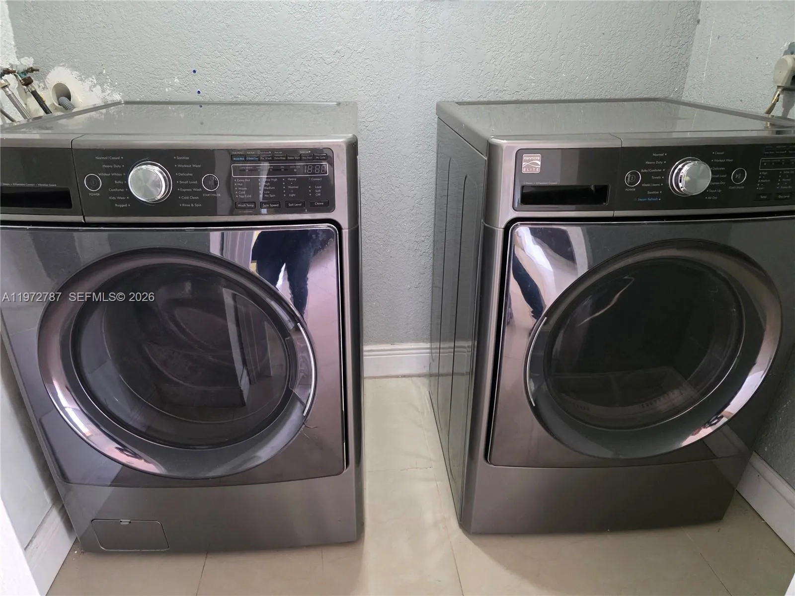 6240 Nw 114th St 6240, Hialeah, Florida 33012, Hialeah, Florida 33012, 3 Bedrooms Bedrooms, ,1 BathroomBathrooms,Residential Lease,For Rent,6240 Nw 114th St 6240, Hialeah, Florida 33012,A11972787