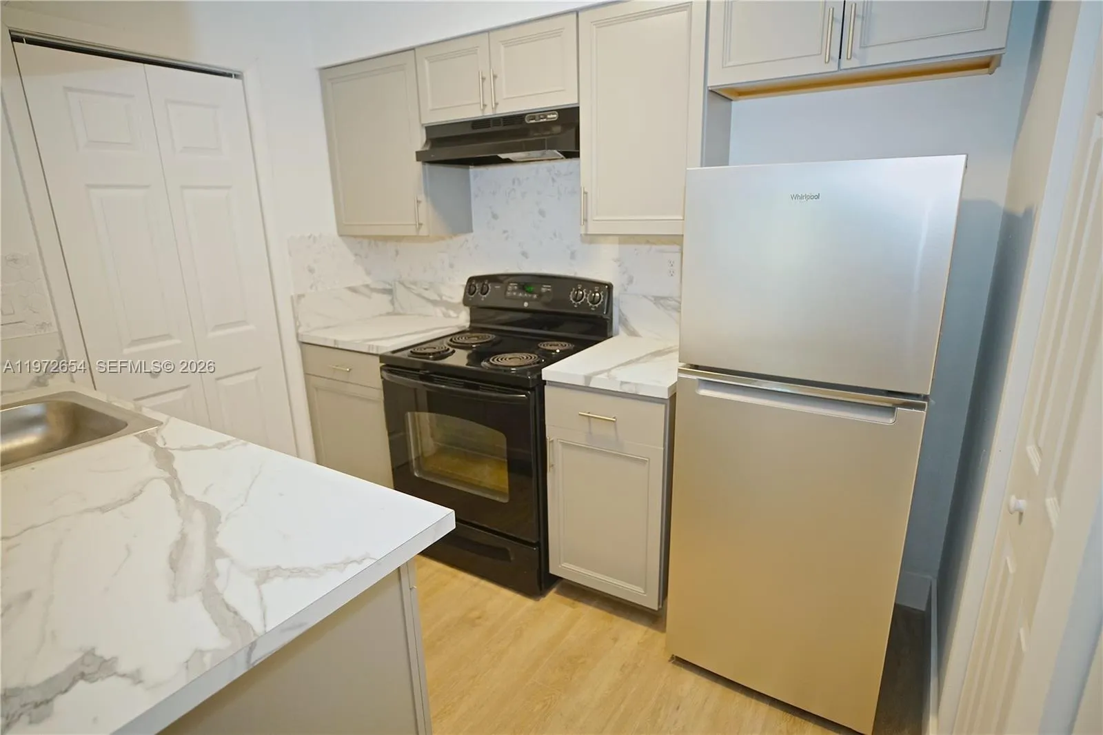 17425 Nw 67th Pl B-13, Hialeah, Florida 33015, Hialeah, Florida 33015, 1 Bedroom Bedrooms, ,1 BathroomBathrooms,Residential Lease,For Rent,17425 Nw 67th Pl B-13, Hialeah, Florida 33015,A11972654