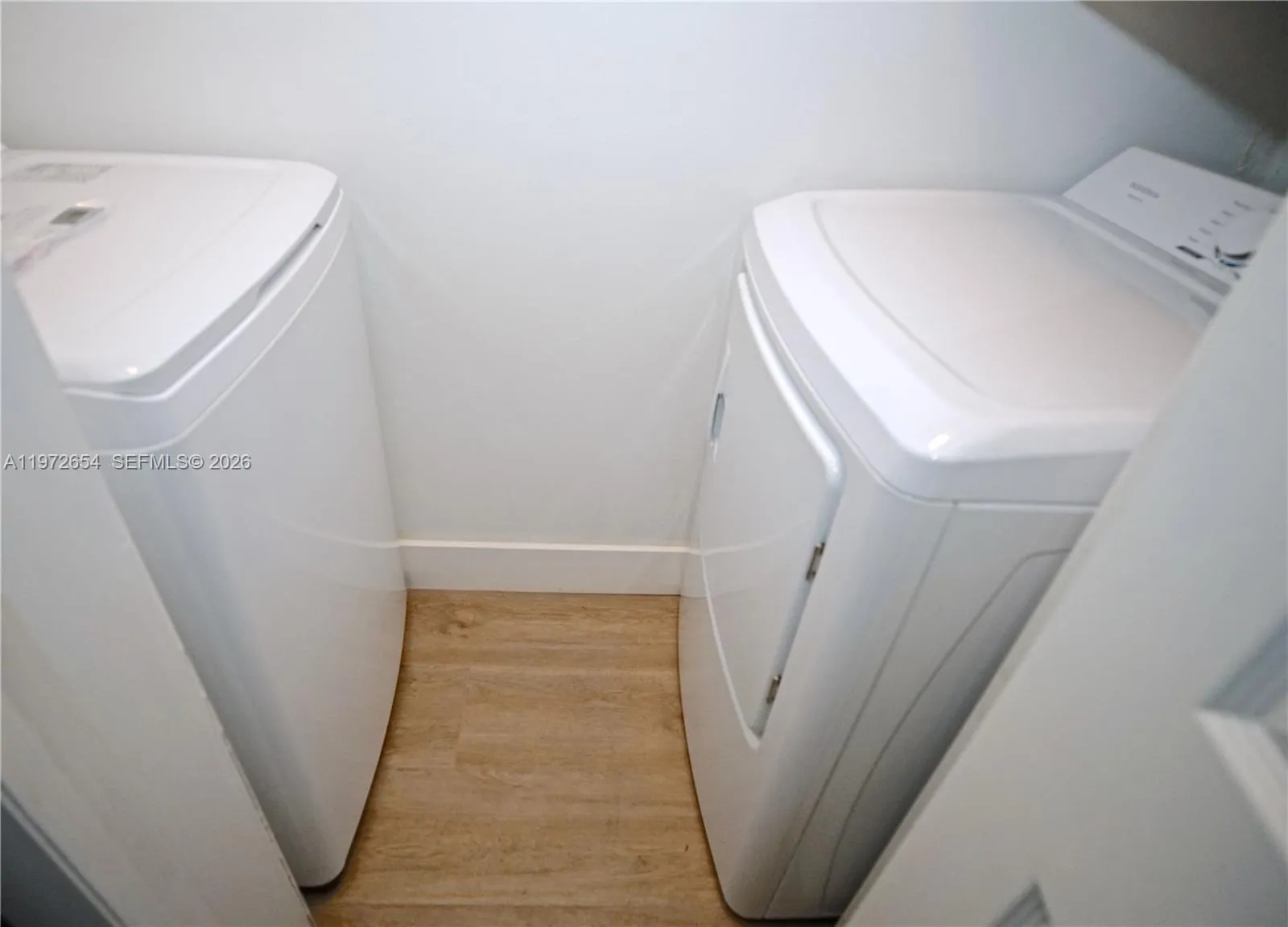 17425 Nw 67th Pl B-13, Hialeah, Florida 33015, Hialeah, Florida 33015, 1 Bedroom Bedrooms, ,1 BathroomBathrooms,Residential Lease,For Rent,17425 Nw 67th Pl B-13, Hialeah, Florida 33015,A11972654