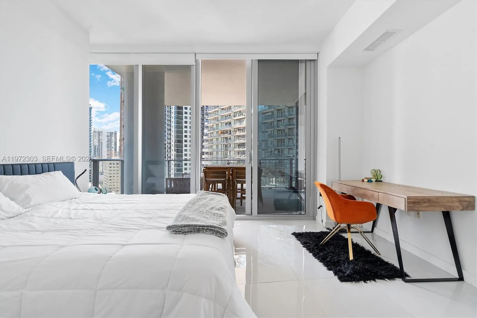 851 Ne 1st Ave 1712, Miami, Florida 33132, Miami, Florida 33132, 3 Bedrooms Bedrooms, ,4 BathroomsBathrooms,Residential,For Sale,851 Ne 1st Ave 1712, Miami, Florida 33132,A11972303