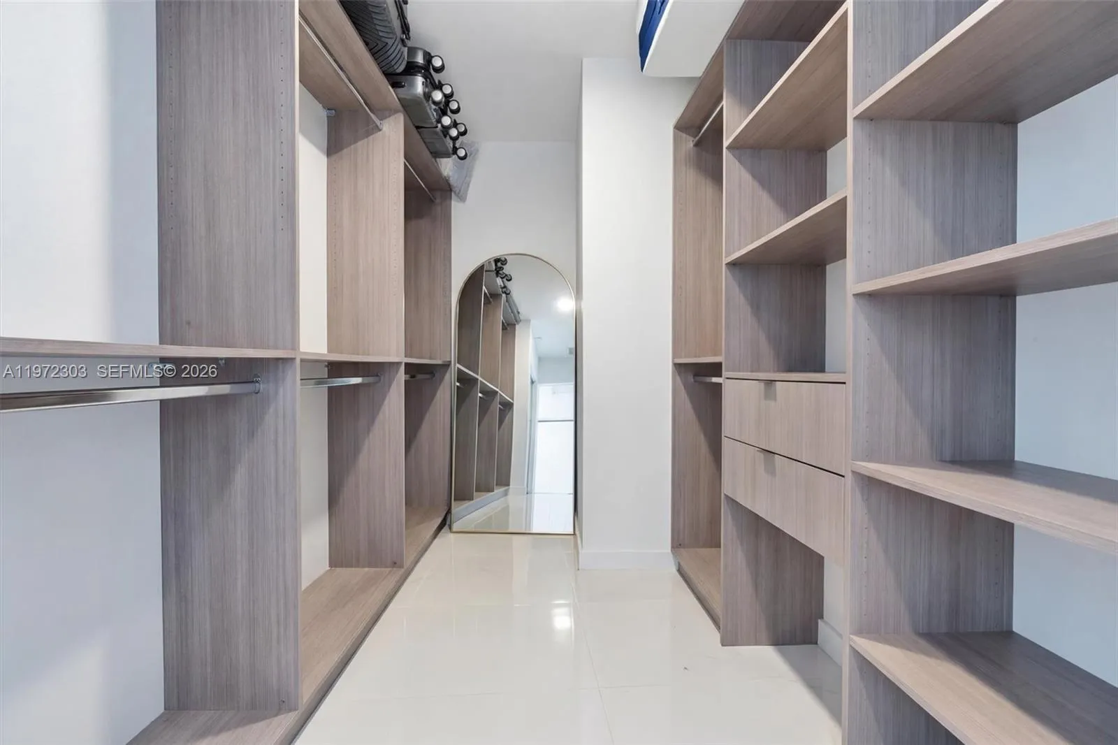 851 Ne 1st Ave 1712, Miami, Florida 33132, Miami, Florida 33132, 3 Bedrooms Bedrooms, ,4 BathroomsBathrooms,Residential,For Sale,851 Ne 1st Ave 1712, Miami, Florida 33132,A11972303