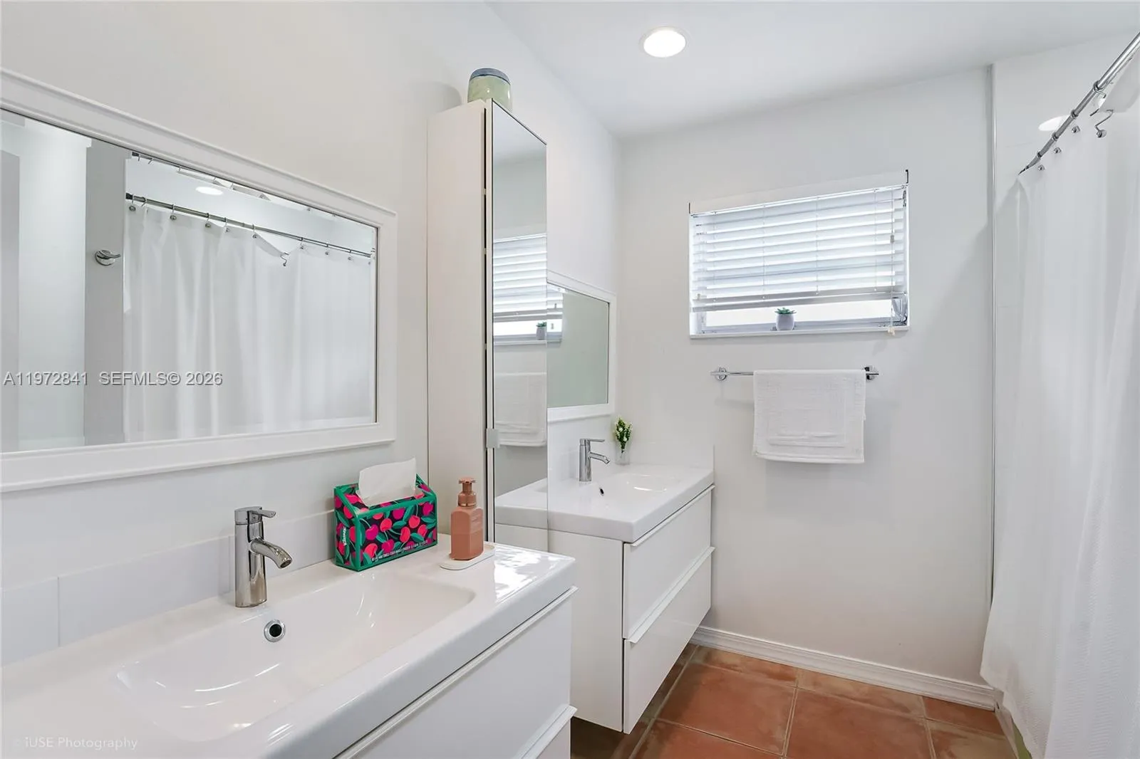 9860 Sw 122nd St, Miami, Florida 33176, Miami, Florida 33176, 4 Bedrooms Bedrooms, ,3 BathroomsBathrooms,Residential,For Sale,9860 Sw 122nd St, Miami, Florida 33176,A11972841