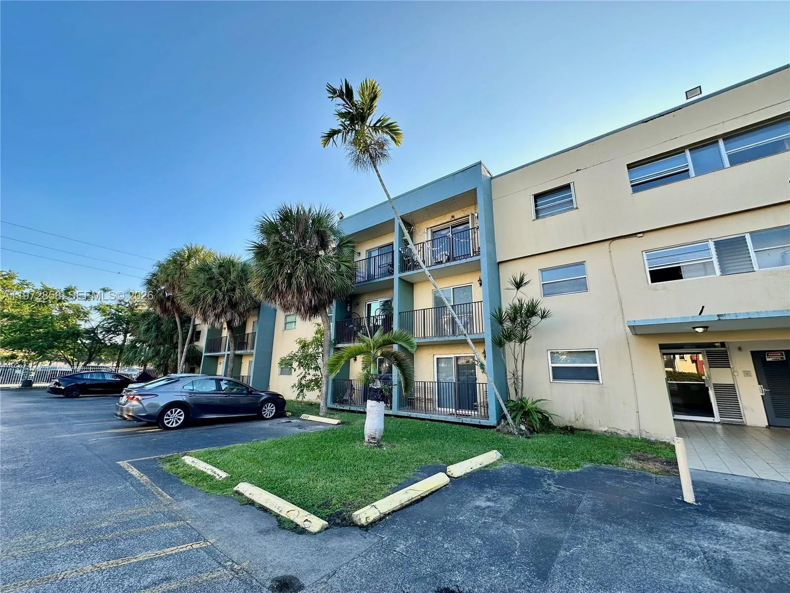 4275 Nw South Tamiami Canal Dr 2-104, Miami, Flori, Miami, Florida 33126, 1 Bedroom Bedrooms, ,1 BathroomBathrooms,Residential Lease,For Rent,4275 Nw South Tamiami Canal Dr 2-104, Miami, Flori,A11972858 4275 Nw South Tamiami Canal Dr 2-104, Miami, Flori, Miami, Florida 33126, 1 Bedroom Bedrooms, ,1 BathroomBathrooms,Residential Lease,For Rent,4275 Nw South Tamiami Canal Dr 2-104, Miami, Flori,A11972858