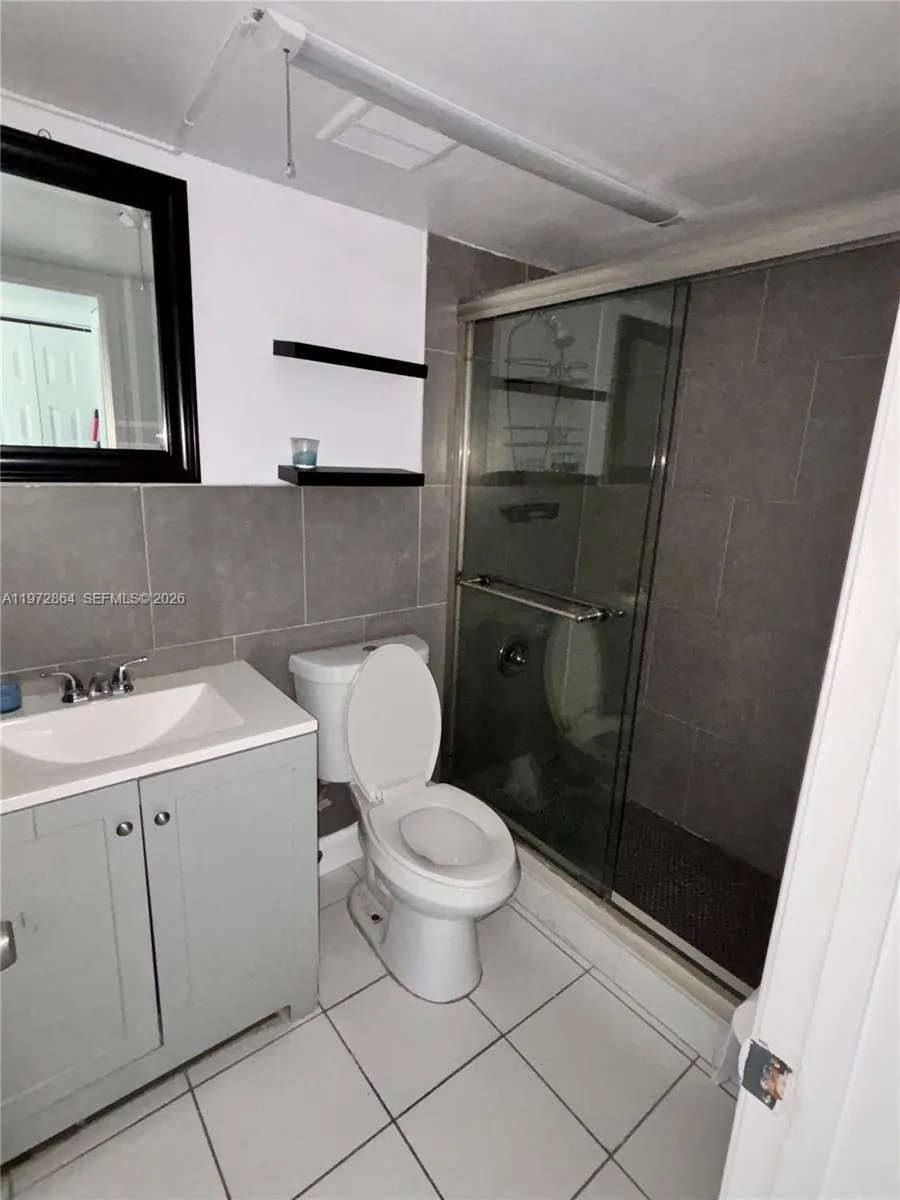 Hialeah, Florida 33016, 2 Bedrooms Bedrooms, ,2 BathroomsBathrooms,Residential Lease,For Rent,A11972864
