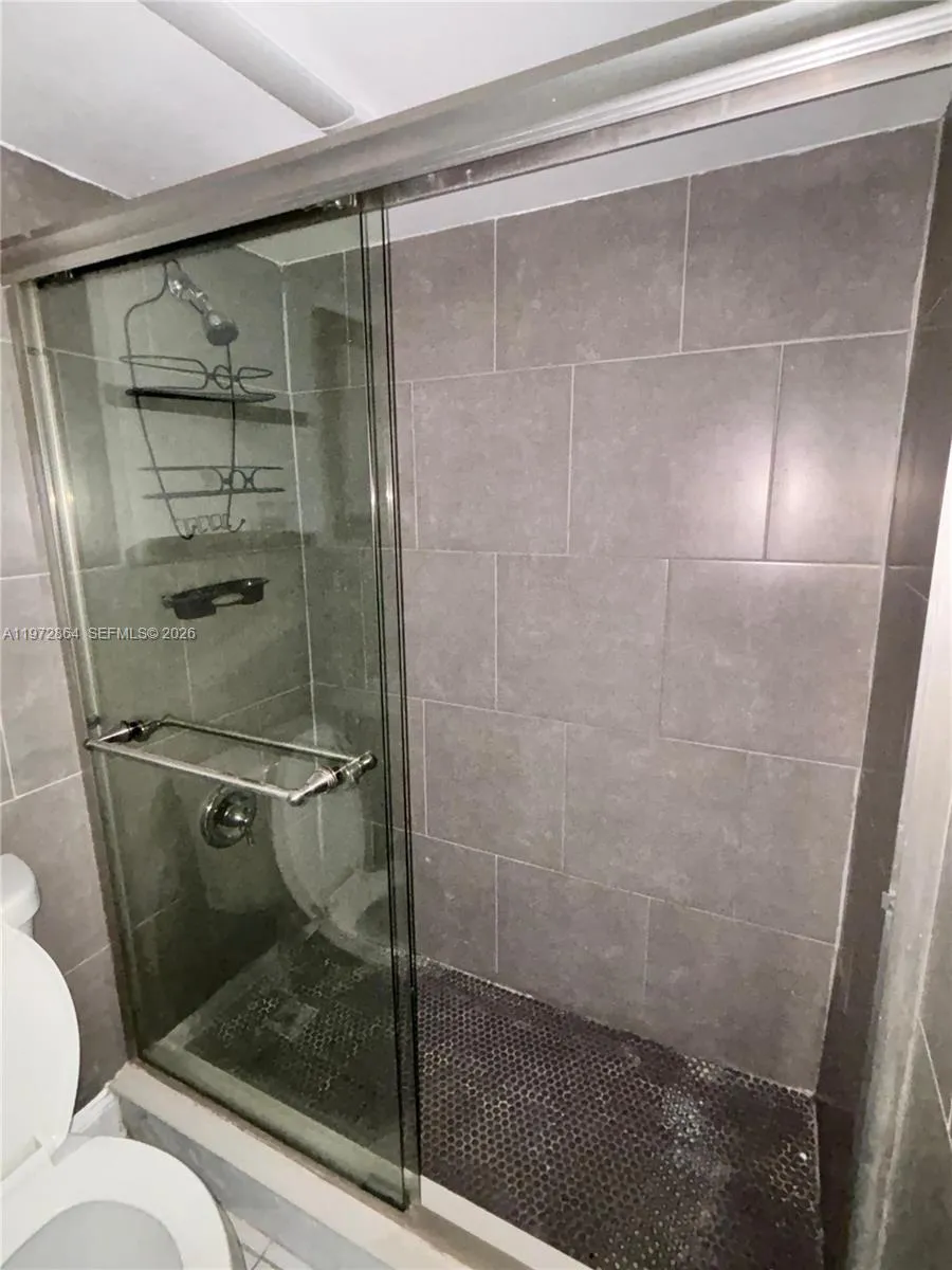 Hialeah, Florida 33016, 2 Bedrooms Bedrooms, ,2 BathroomsBathrooms,Residential Lease,For Rent,A11972864