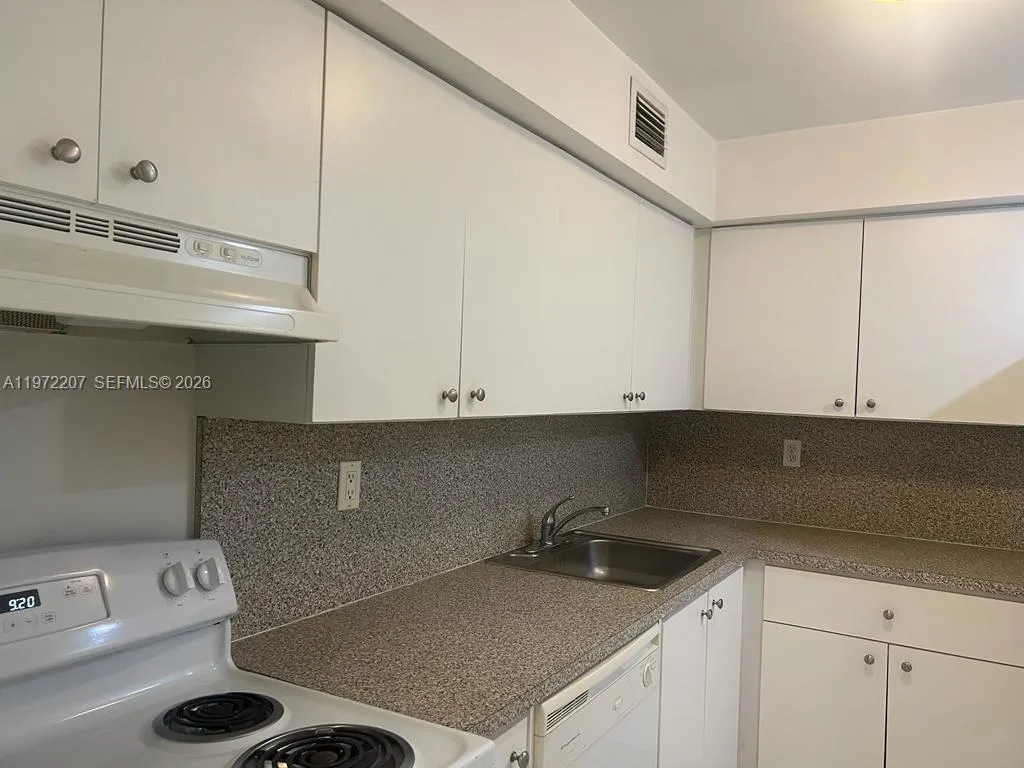 1805 Sans Souci Blvd 429, North Miami, Florida 331, North Miami, Florida 33181, 1 Bedroom Bedrooms, ,1 BathroomBathrooms,Residential Lease,For Rent,1805 Sans Souci Blvd 429, North Miami, Florida 331,A11972207