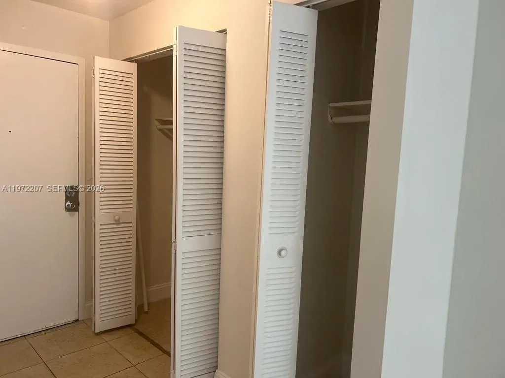 1805 Sans Souci Blvd 429, North Miami, Florida 331, North Miami, Florida 33181, 1 Bedroom Bedrooms, ,1 BathroomBathrooms,Residential Lease,For Rent,1805 Sans Souci Blvd 429, North Miami, Florida 331,A11972207