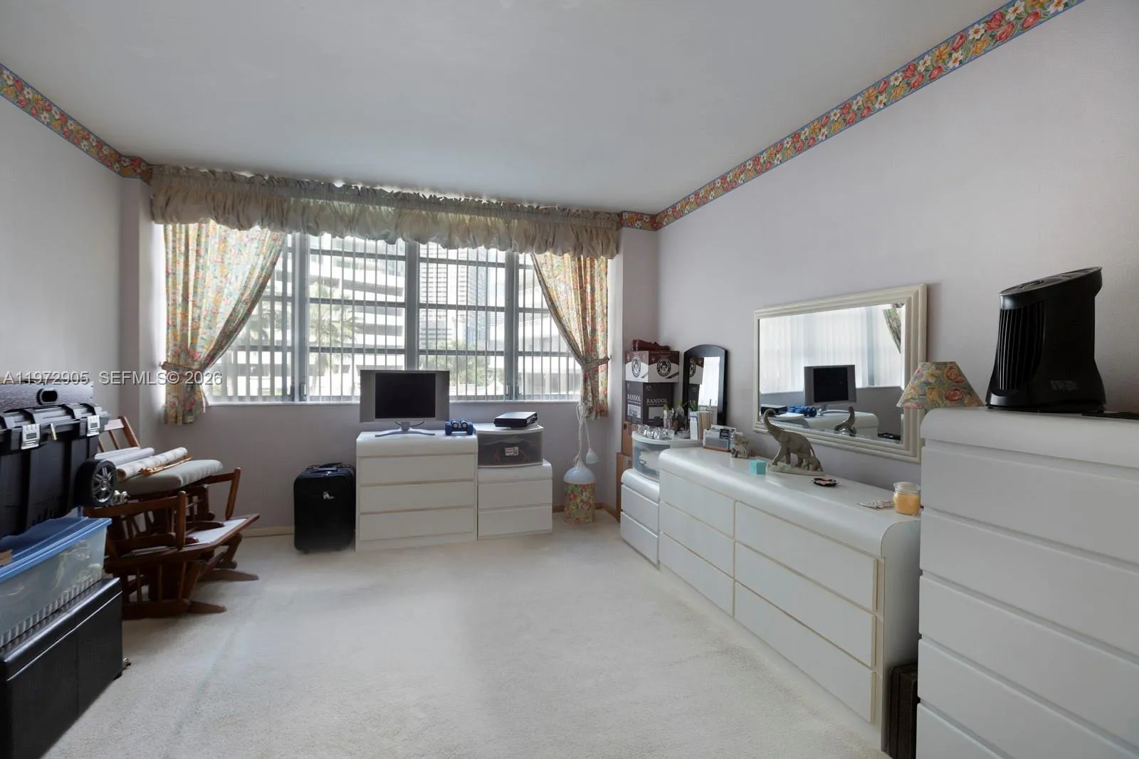 1408 Brickell Bay Dr 414, Miami, Florida 33131, Miami, Florida 33131, 1 Bedroom Bedrooms, ,1 BathroomBathrooms,Residential,For Sale,1408 Brickell Bay Dr 414, Miami, Florida 33131,A11972905