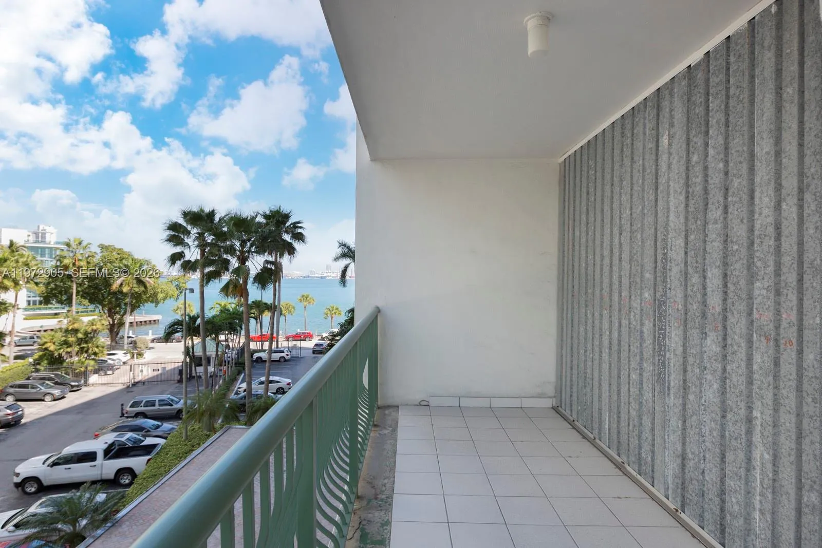 1408 Brickell Bay Dr 414, Miami, Florida 33131, Miami, Florida 33131, 1 Bedroom Bedrooms, ,1 BathroomBathrooms,Residential,For Sale,1408 Brickell Bay Dr 414, Miami, Florida 33131,A11972905