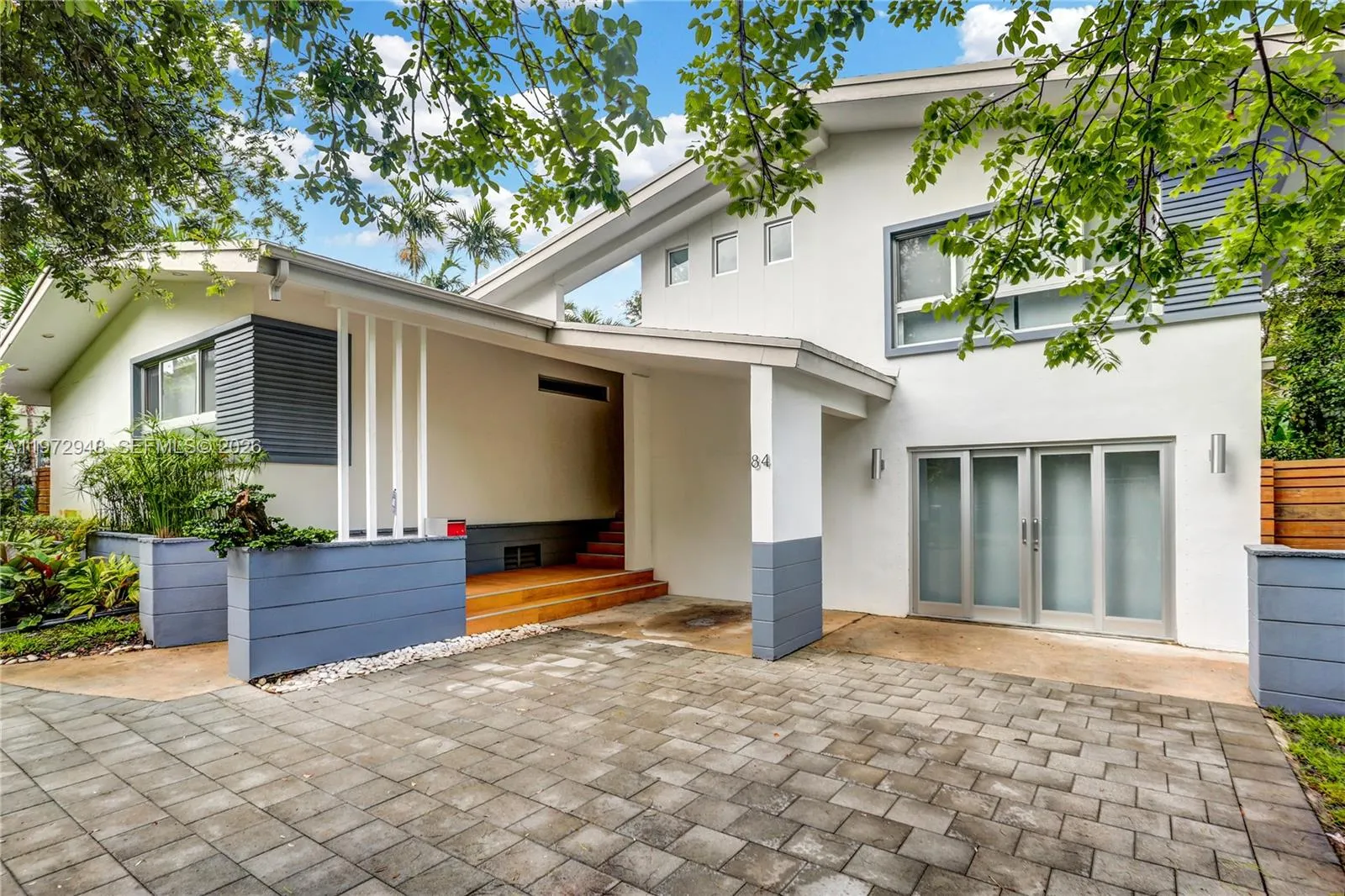 84 Bay Heights Dr, Miami, Florida 33133, Miami, Florida 33133, 4 Bedrooms Bedrooms, ,4 BathroomsBathrooms,Residential,For Sale,84 Bay Heights Dr, Miami, Florida 33133,A11972948