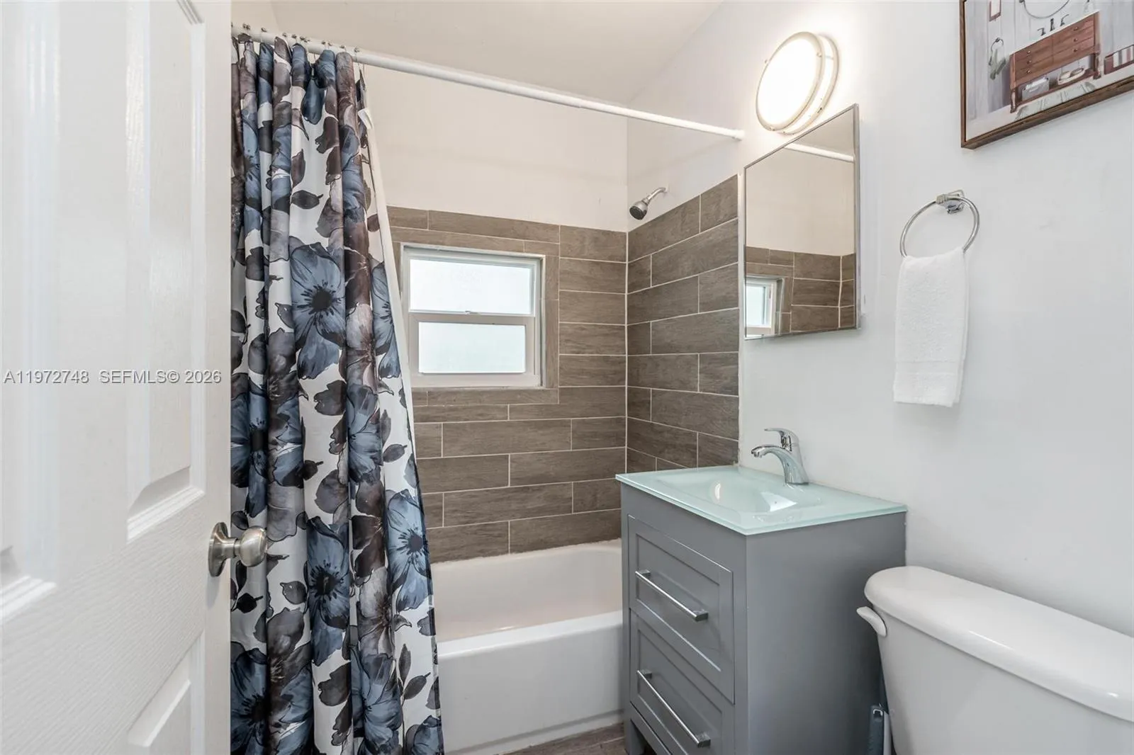 1415 Sw 1st Ave 1-8, Fort Lauderdale, Florida 3331, Fort Lauderdale, Florida 33312, ,Commercial Sale,For Sale,1415 Sw 1st Ave 1-8, Fort Lauderdale, Florida 3331,A11972748