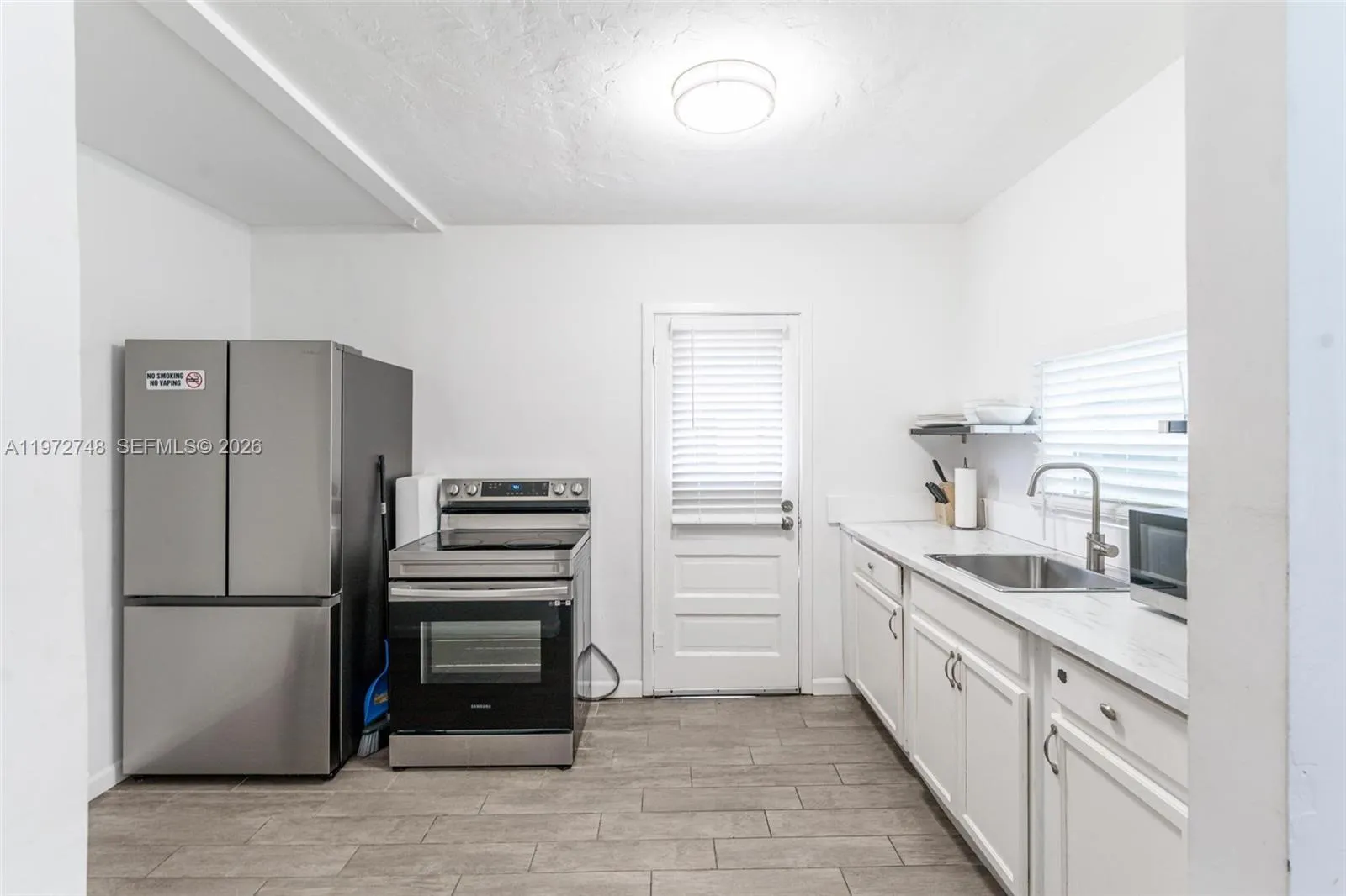 1415 Sw 1st Ave 1-8, Fort Lauderdale, Florida 3331, Fort Lauderdale, Florida 33312, ,Commercial Sale,For Sale,1415 Sw 1st Ave 1-8, Fort Lauderdale, Florida 3331,A11972748