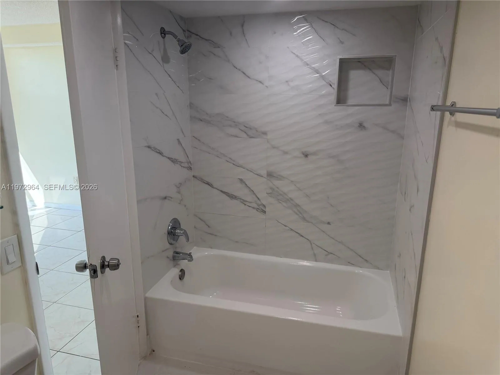 11750 Sw 18th St 426-1, Miami, Florida 33175, Miami, Florida 33175, 2 Bedrooms Bedrooms, ,2 BathroomsBathrooms,Residential Lease,For Rent,11750 Sw 18th St 426-1, Miami, Florida 33175,A11972964