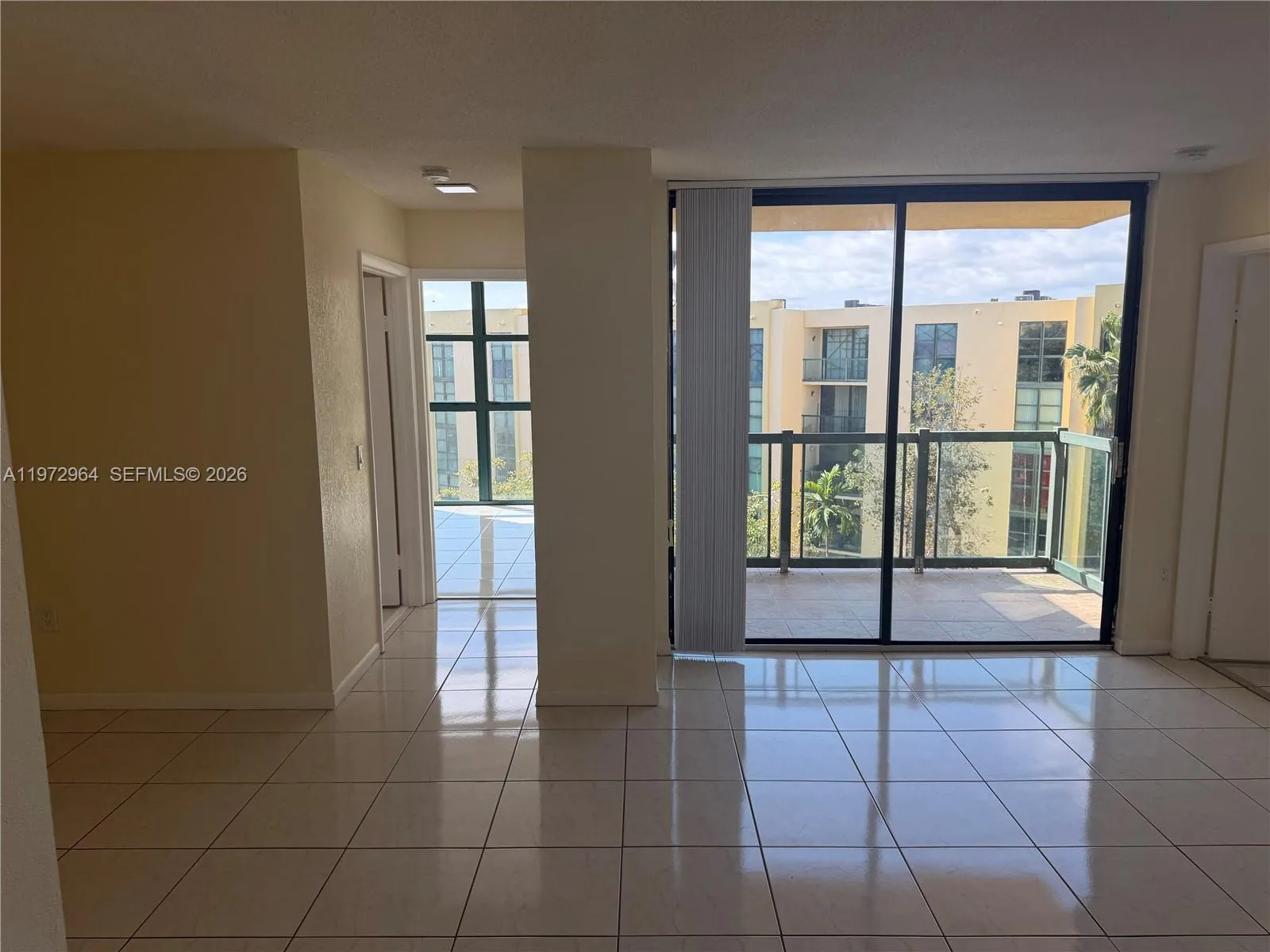 11750 Sw 18th St 426-1, Miami, Florida 33175, Miami, Florida 33175, 2 Bedrooms Bedrooms, ,2 BathroomsBathrooms,Residential Lease,For Rent,11750 Sw 18th St 426-1, Miami, Florida 33175,A11972964