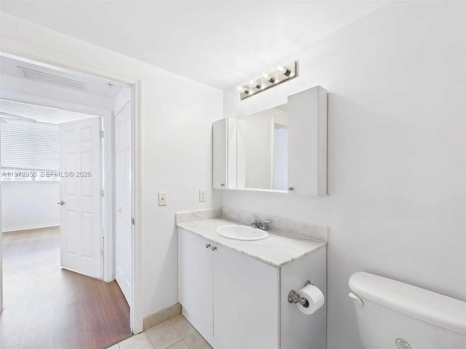 275 Ne 18th St 810, Miami, Florida 33132, Miami, Florida 33132, 2 Bedrooms Bedrooms, ,2 BathroomsBathrooms,Residential Lease,For Rent,275 Ne 18th St 810, Miami, Florida 33132,A11972950